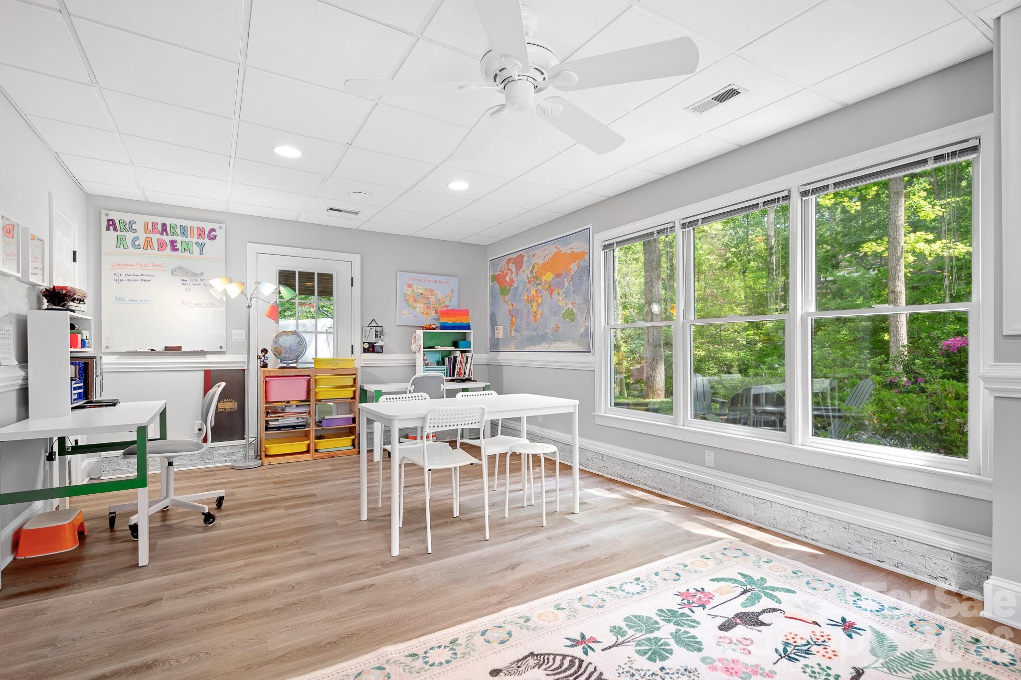 199 Buckingham Place Road — Mooresville