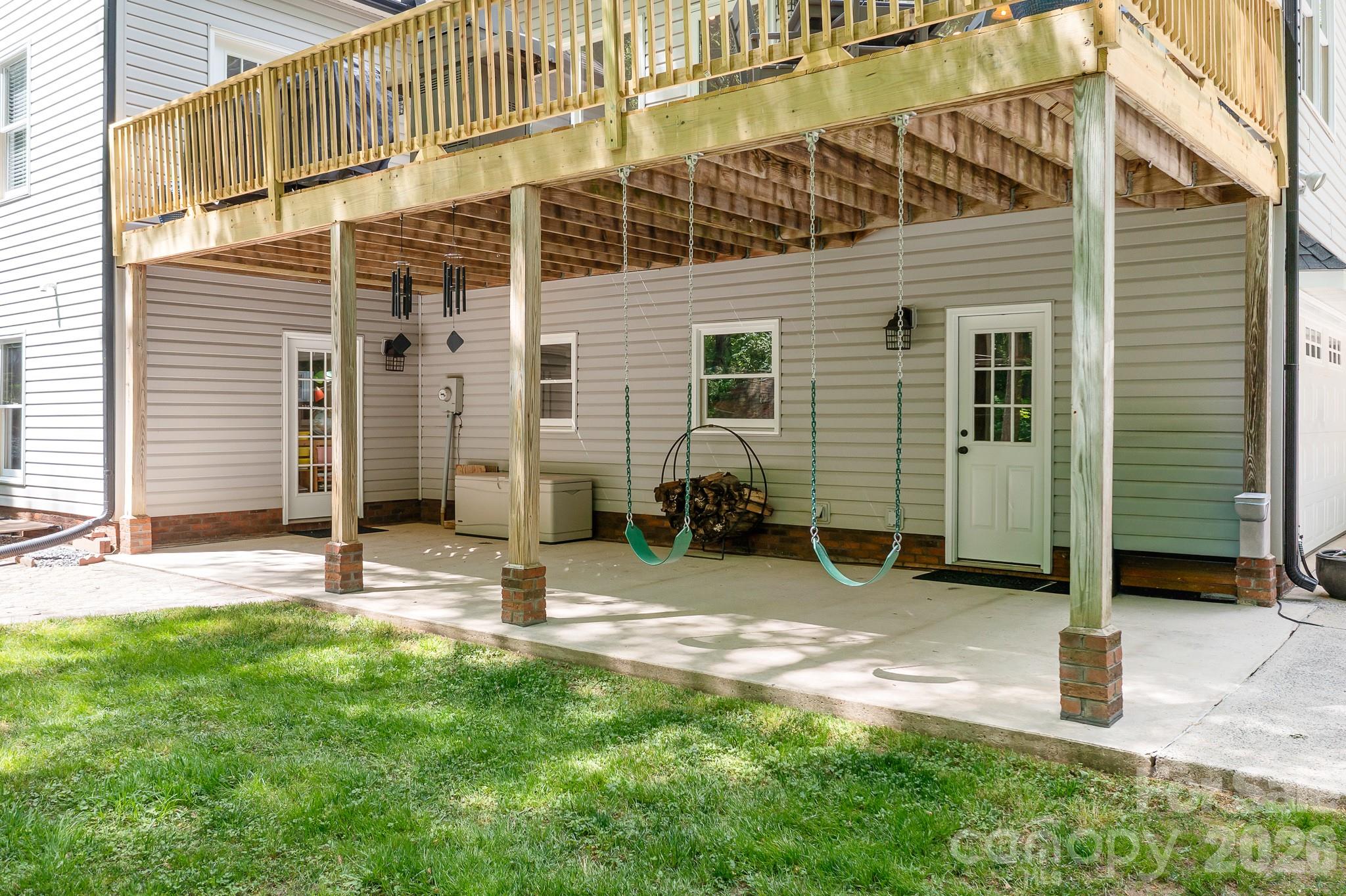 199 Buckingham Place Road — Mooresville