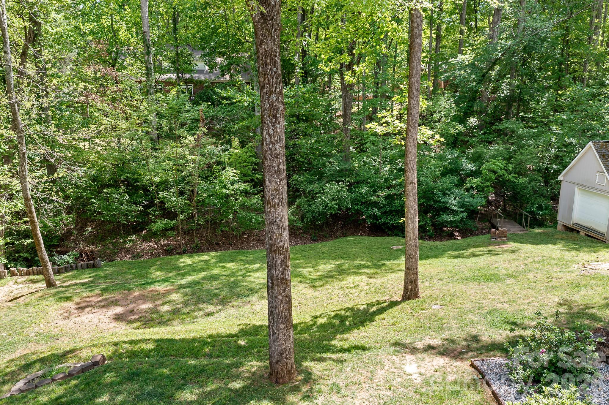199 Buckingham Place Road — Mooresville