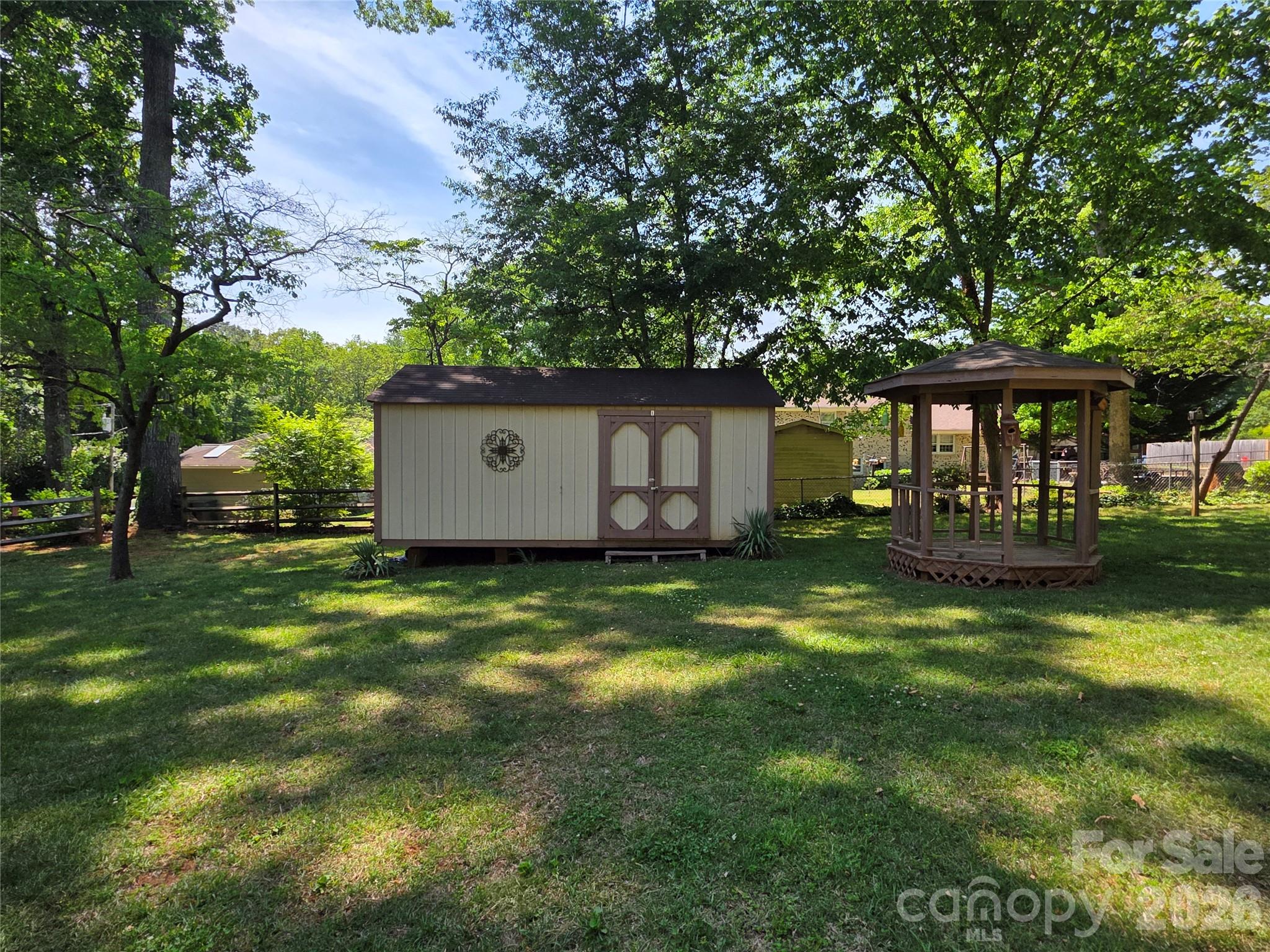 2009 Saratoga Drive — Gastonia