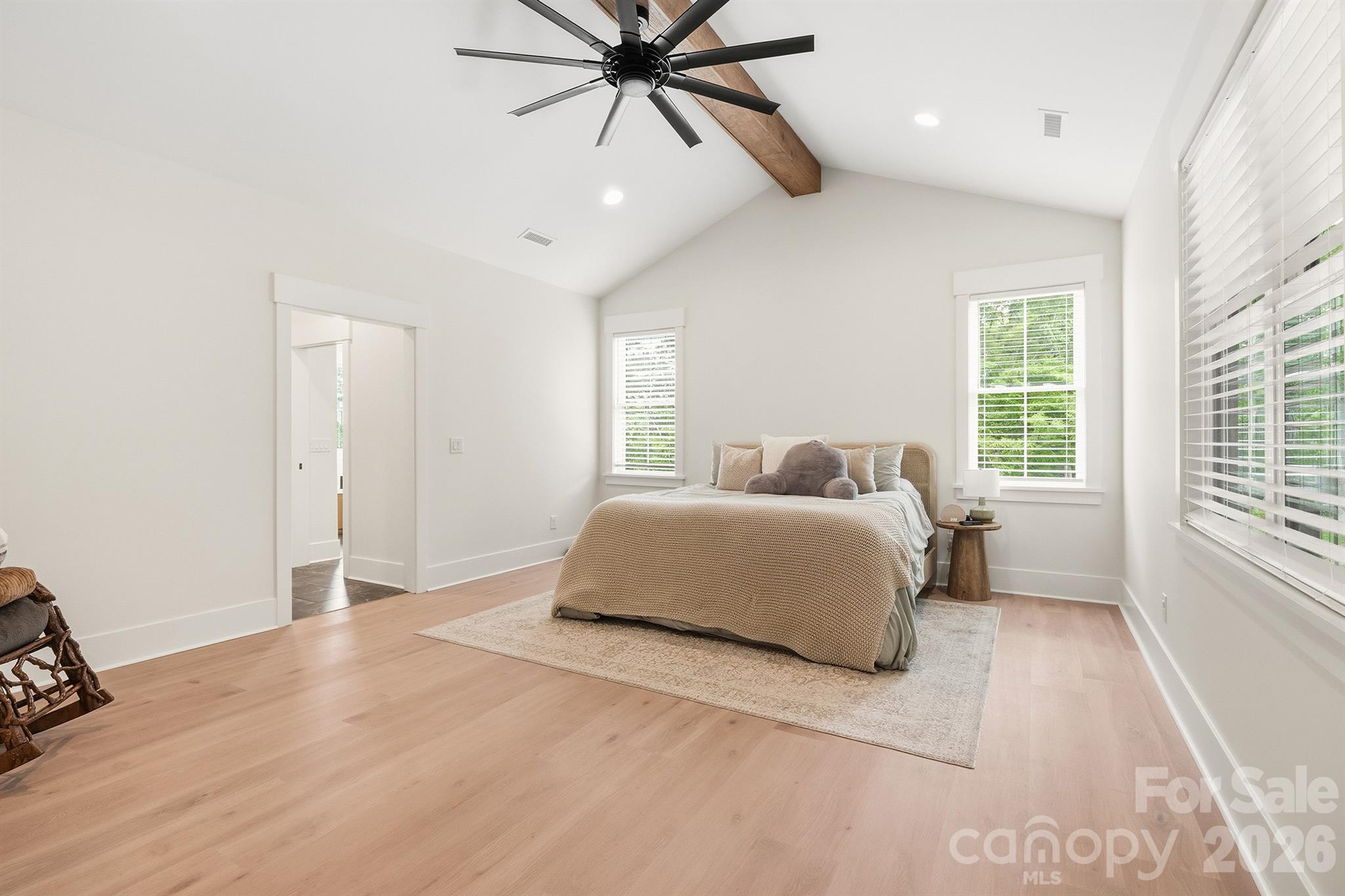 2855 Long Run Farm Road — Mount Pleasant