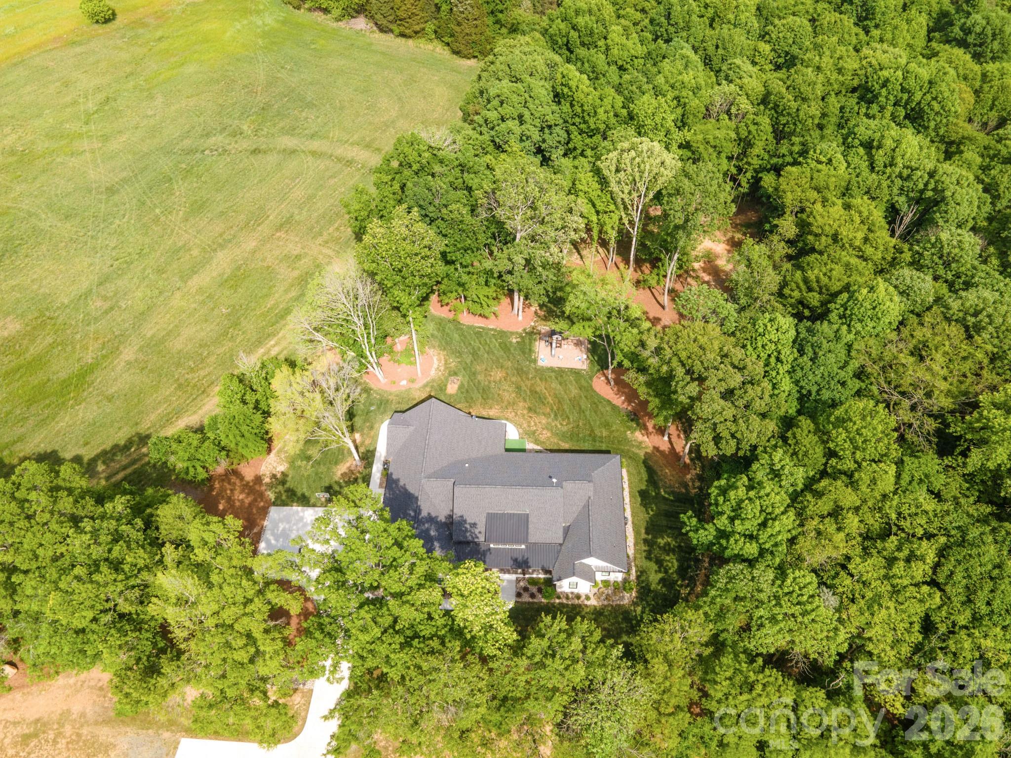 2855 Long Run Farm Road — Mount Pleasant