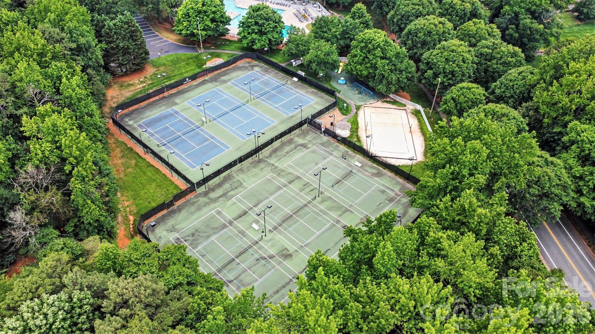 9102 Brightleaf Place — Charlotte