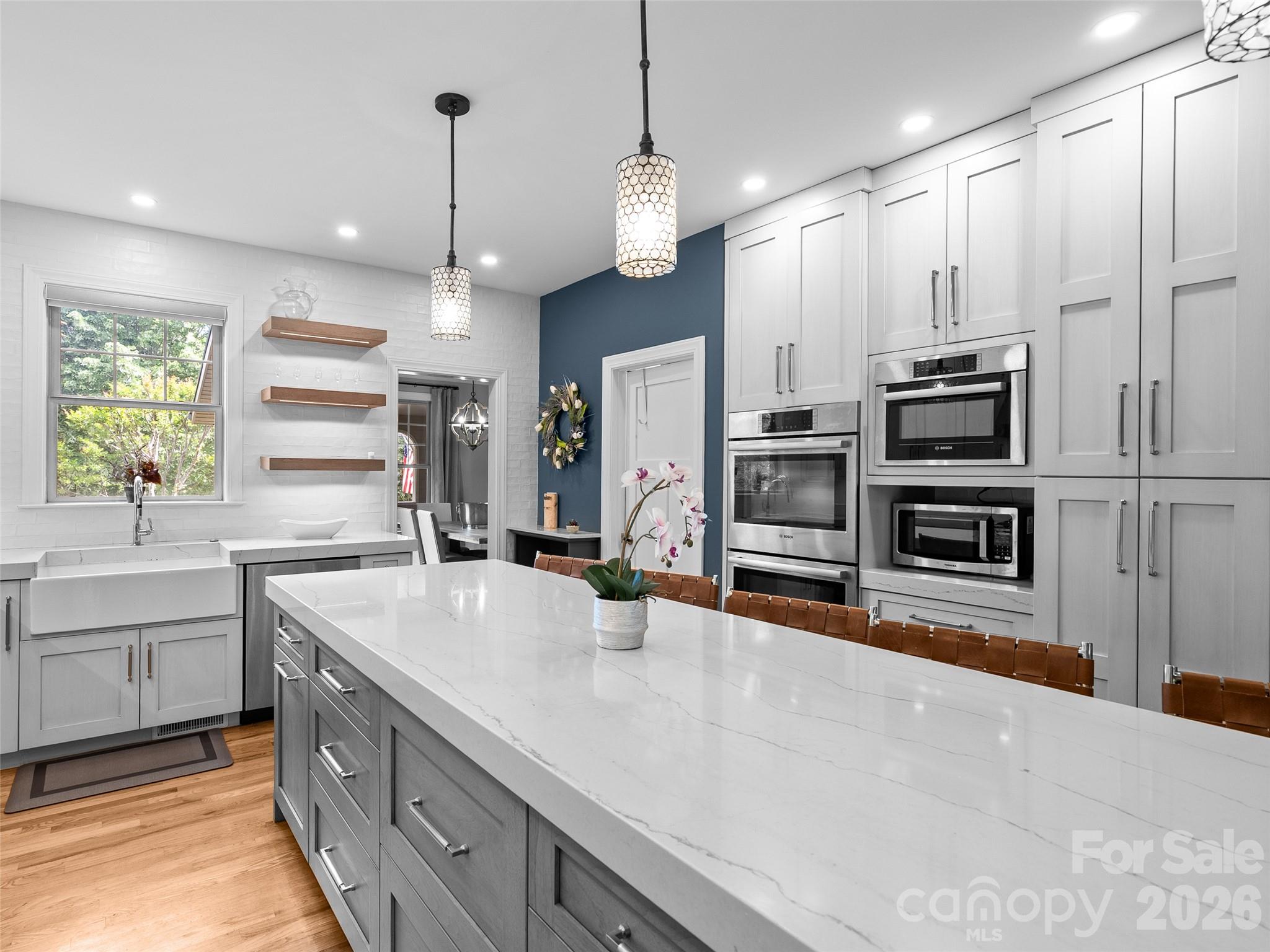 1066 Columbine Road — Asheville