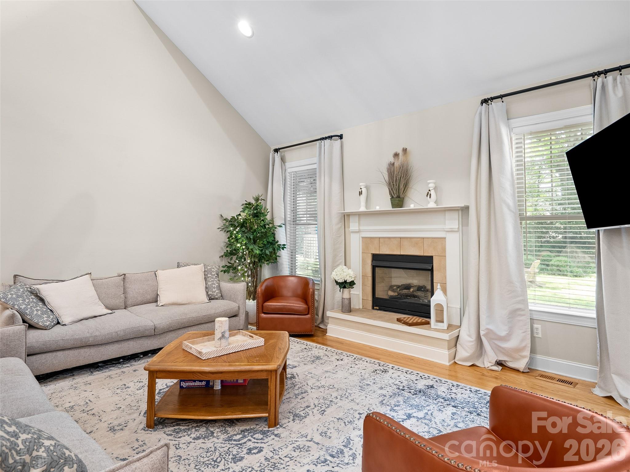 1066 Columbine Road — Asheville