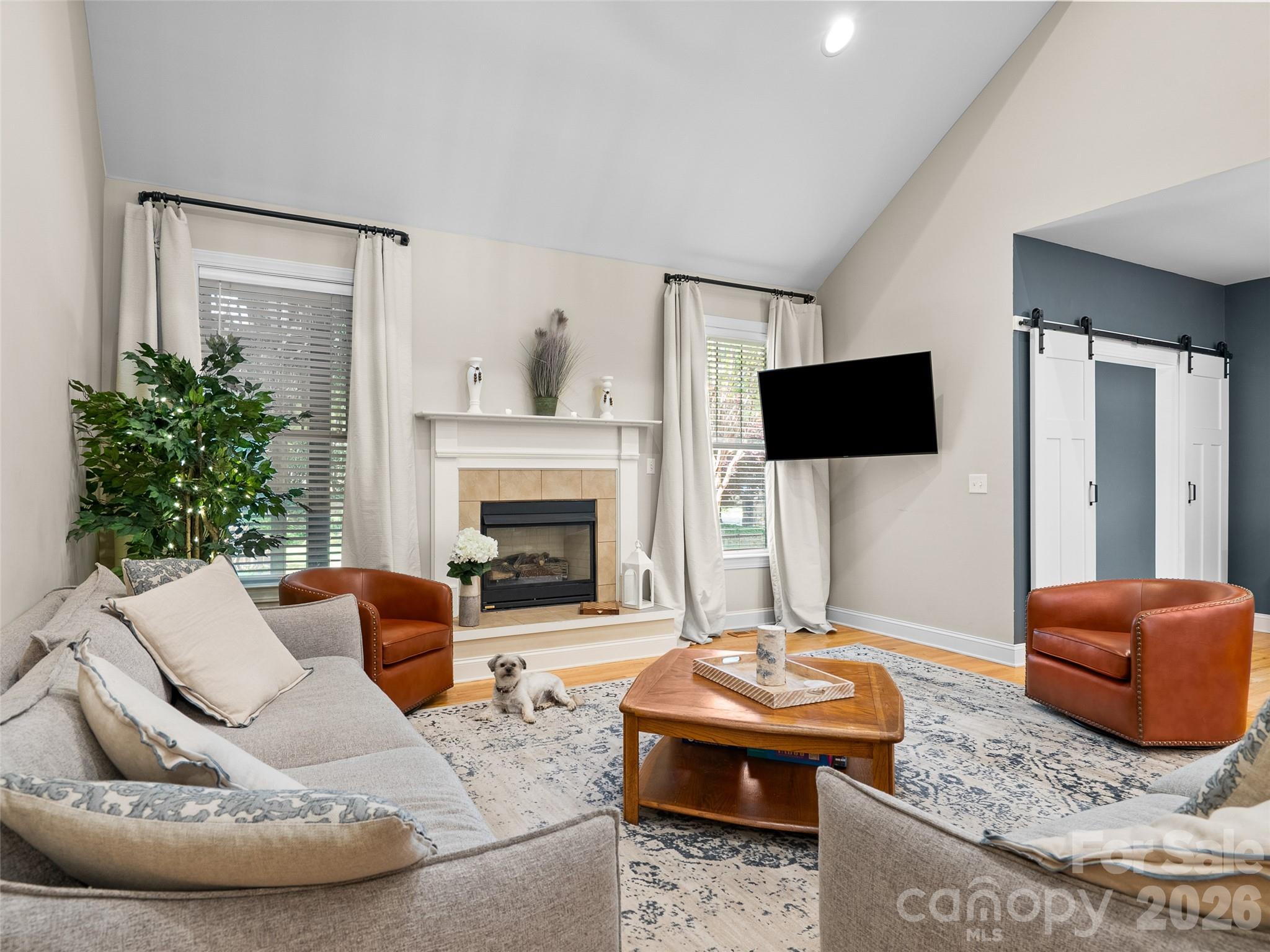 1066 Columbine Road — Asheville
