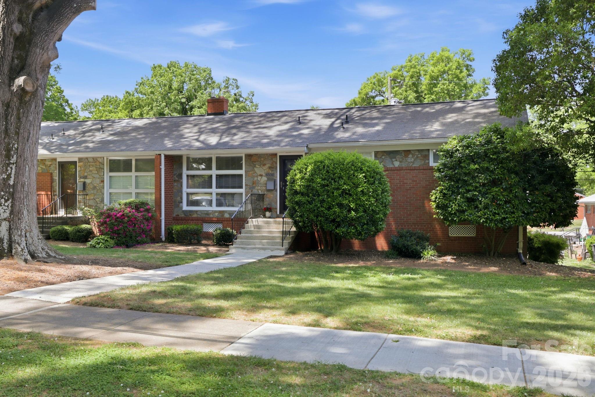 4500 Woodlark Lane — Charlotte