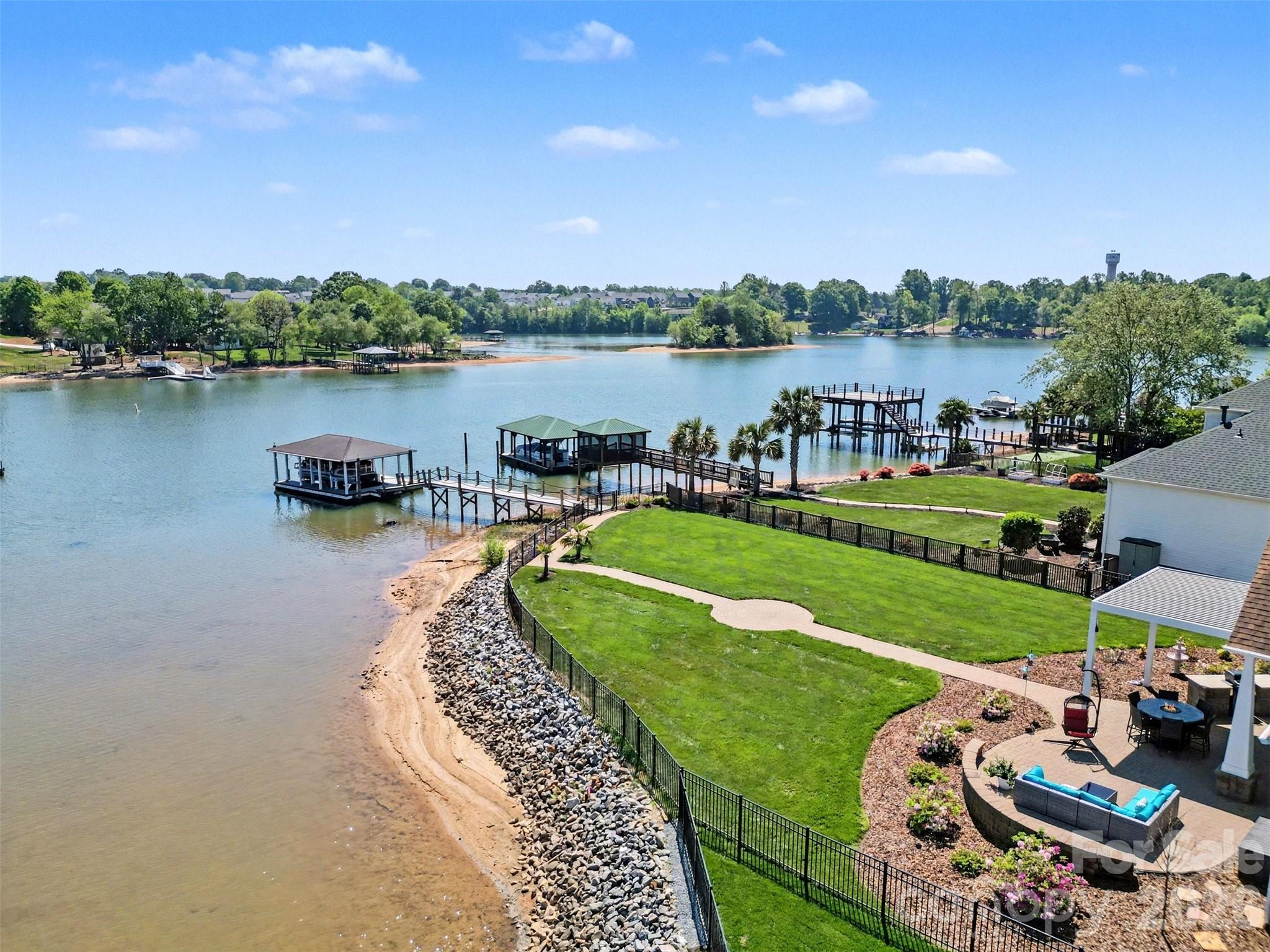 134 Chandeleur Drive — Mooresville