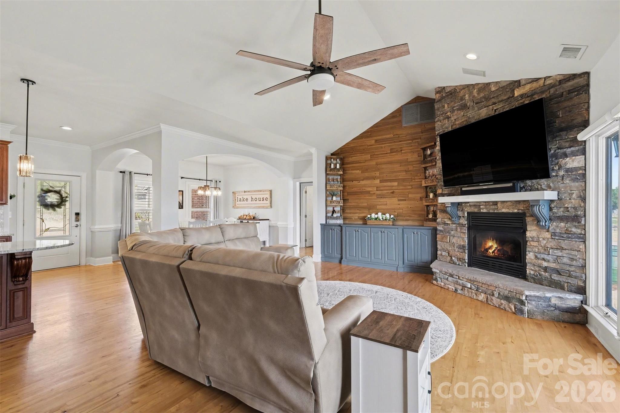 134 Chandeleur Drive — Mooresville