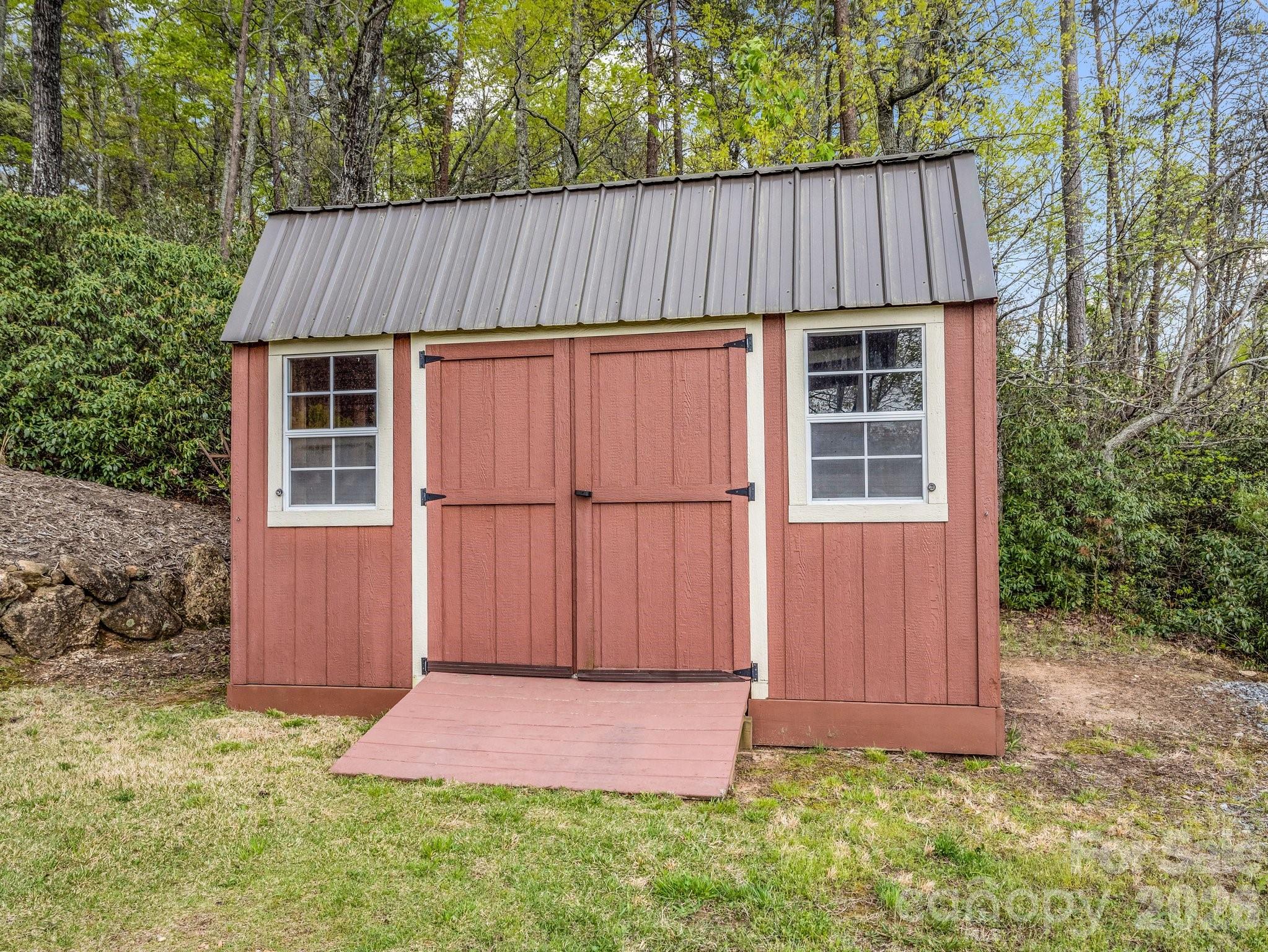 111 Arabesque Way — Lake Lure