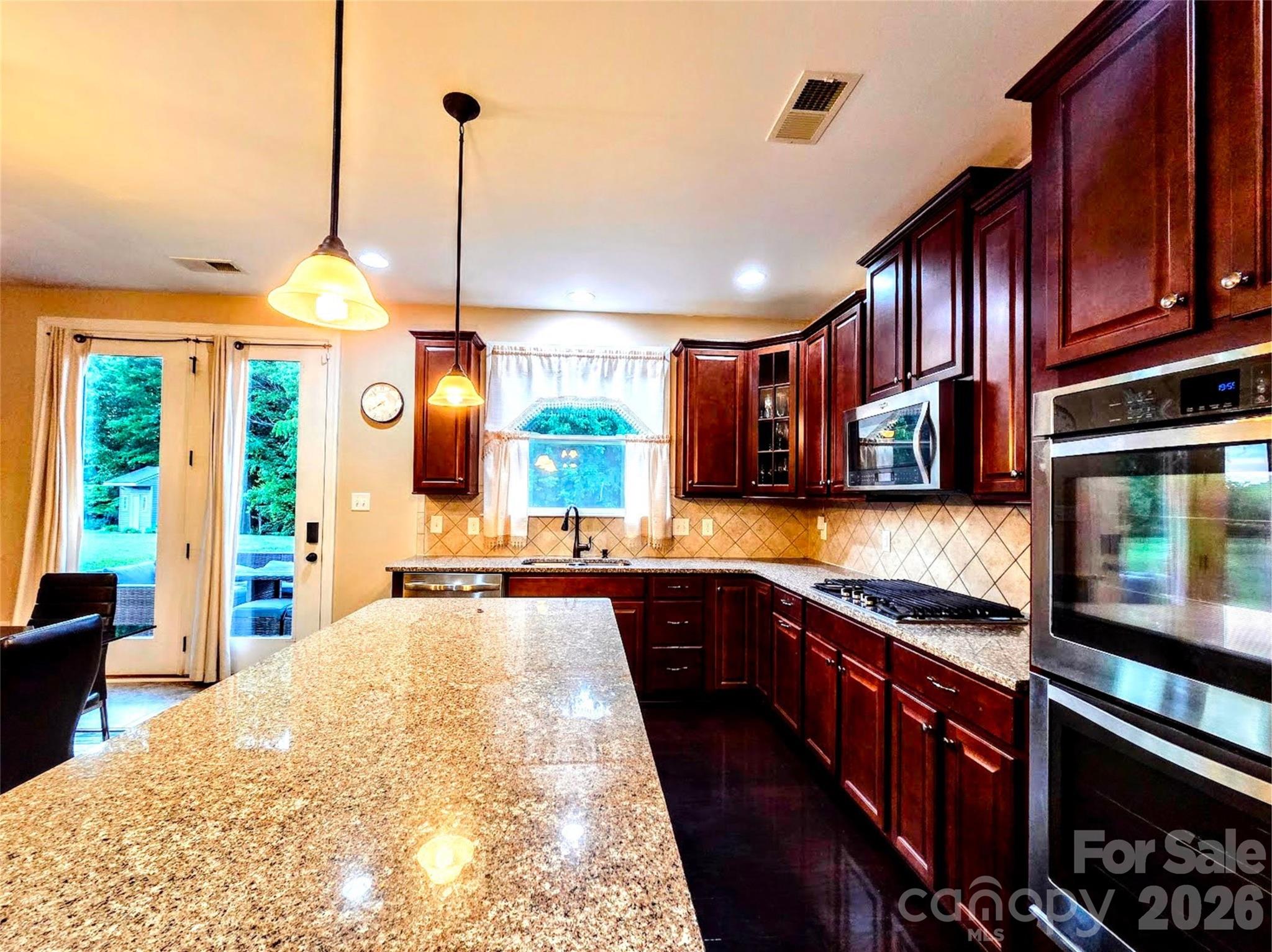 3181 Helmsley Court — Concord