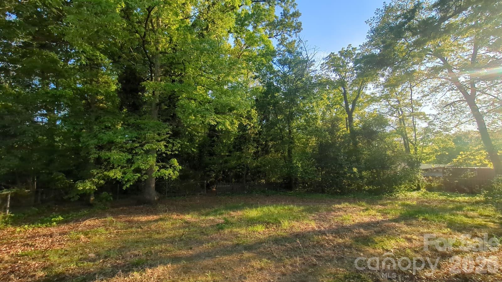 2851 Burbank Drive — Charlotte