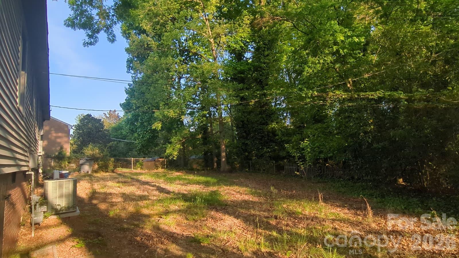 2851 Burbank Drive — Charlotte