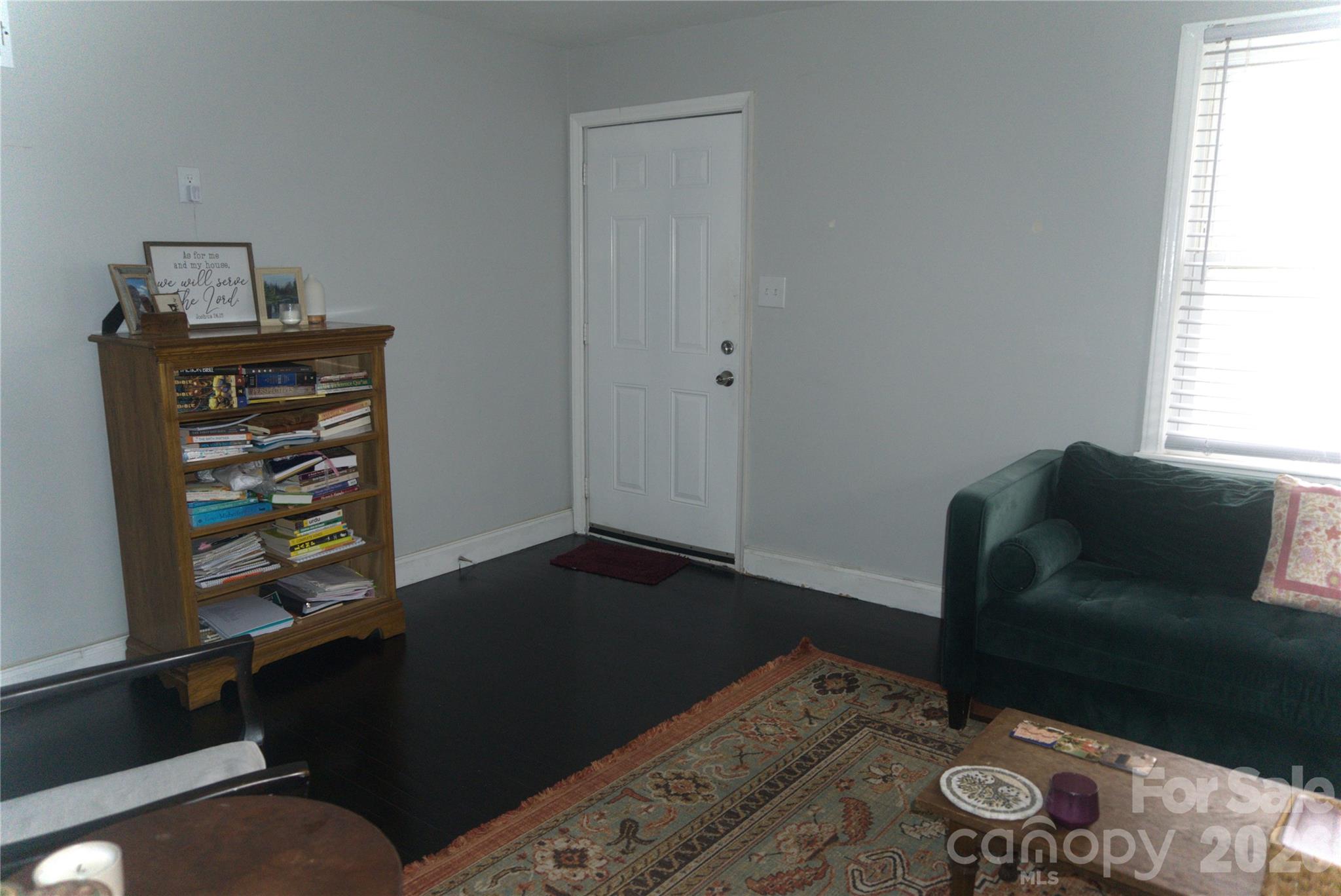 2851 Burbank Drive — Charlotte