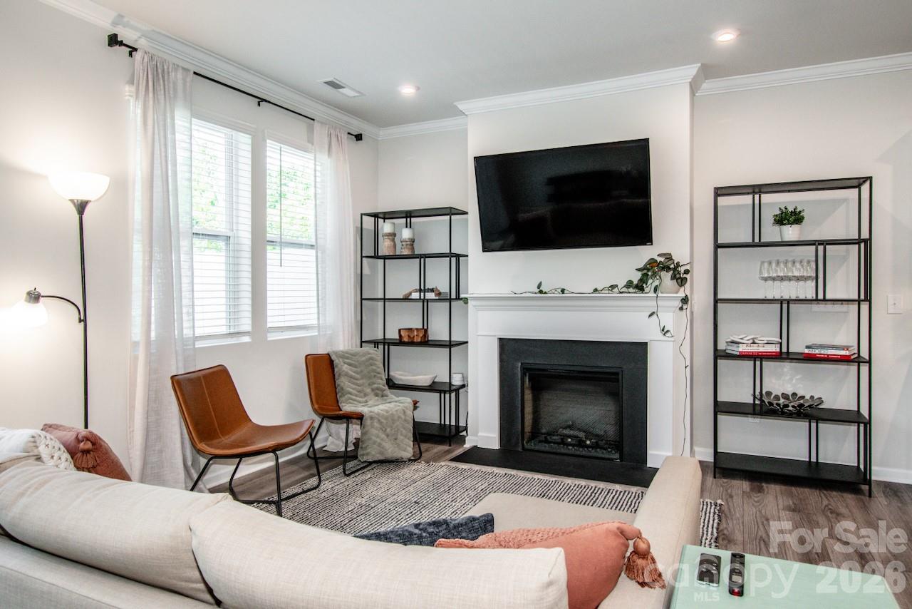 18036 Pear Hawthorne Drive — Huntersville