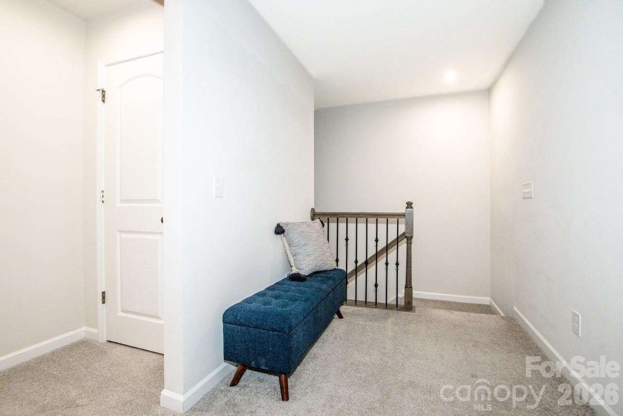 18036 Pear Hawthorne Drive — Huntersville