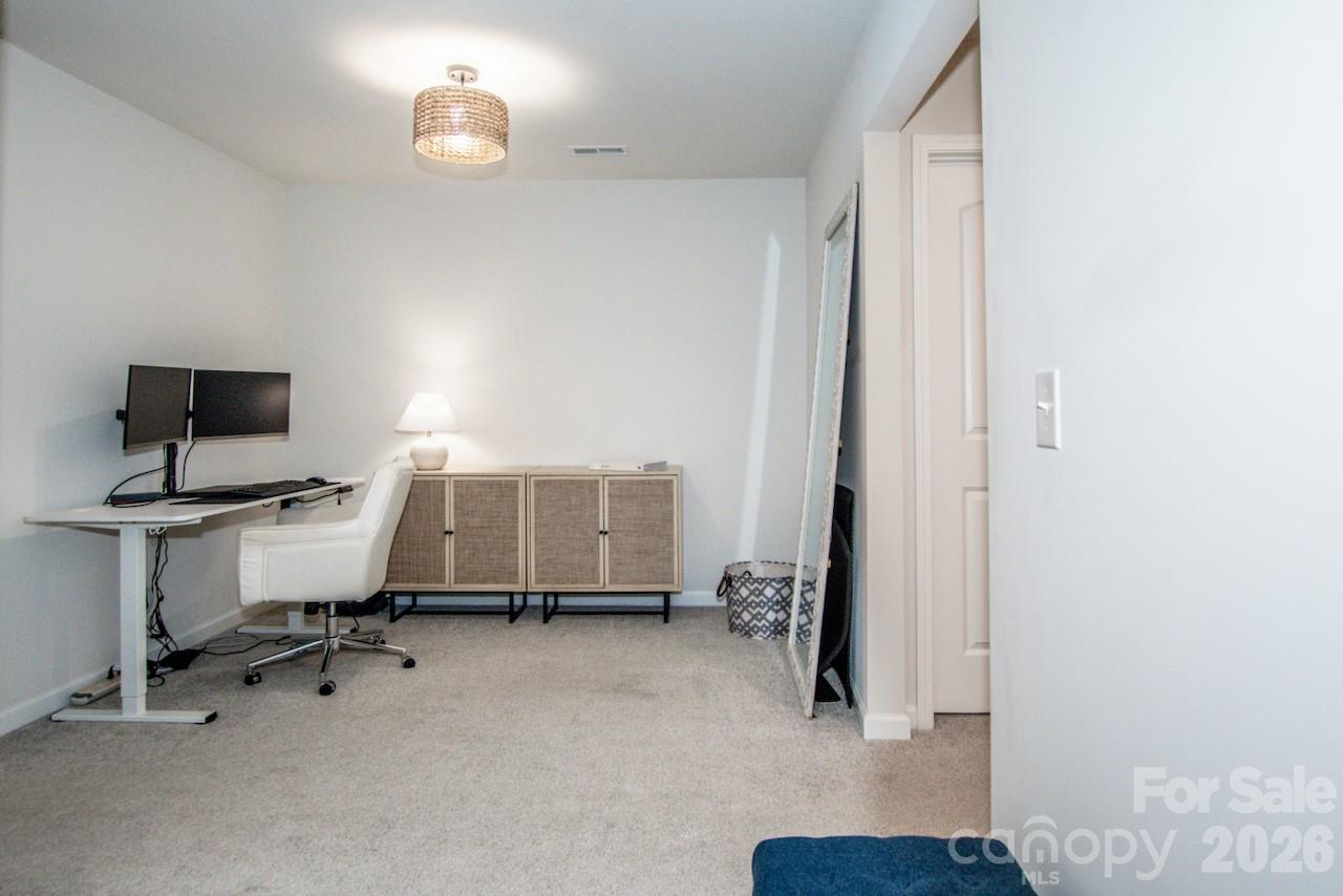 18036 Pear Hawthorne Drive — Huntersville