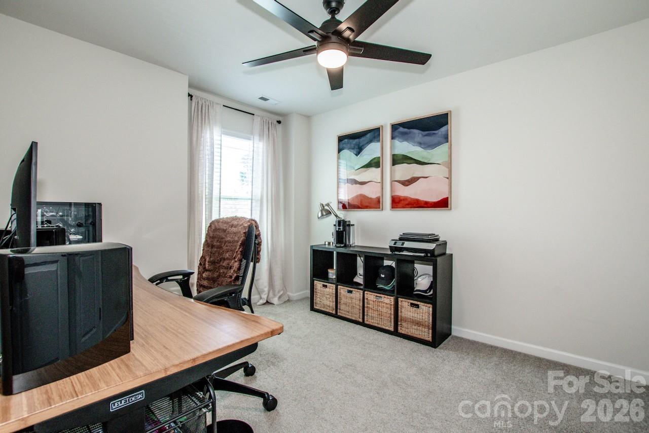 18036 Pear Hawthorne Drive — Huntersville