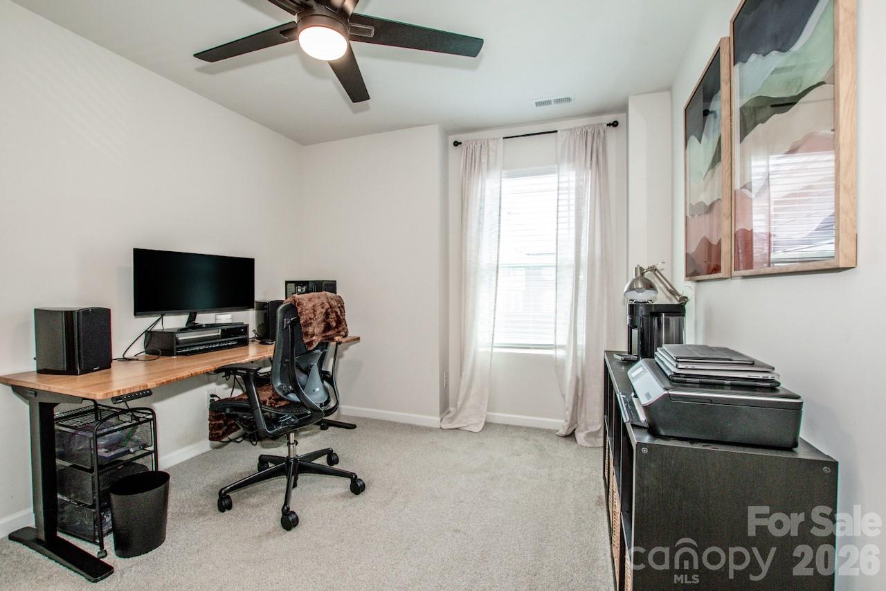 18036 Pear Hawthorne Drive — Huntersville