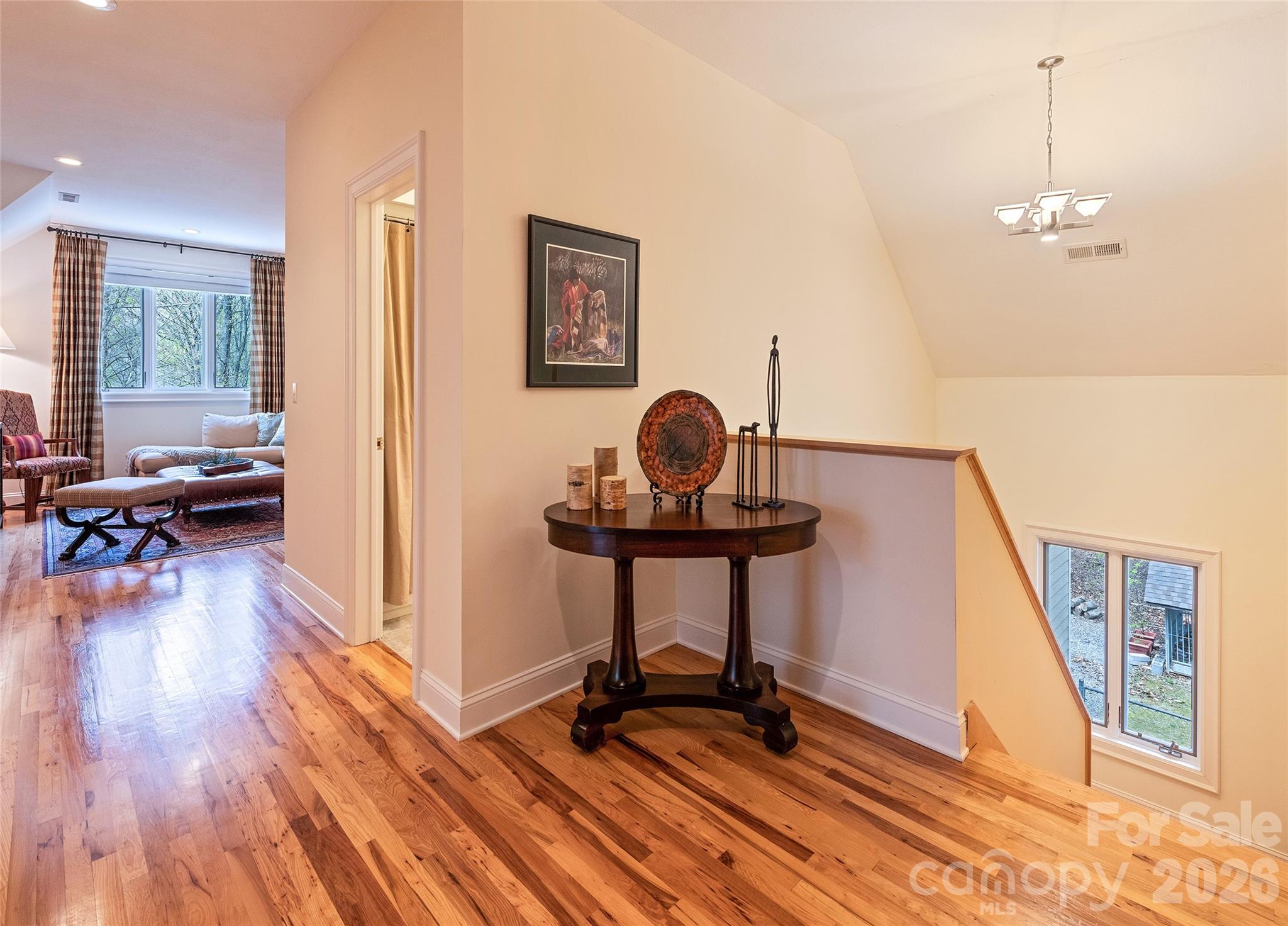 194 Catawba Lane — Waynesville