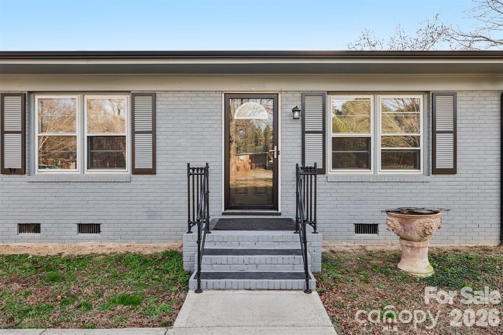 3207 Valleydale Road — Monroe