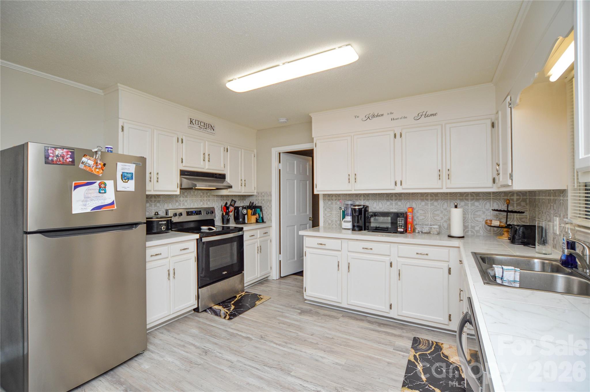 97 Robin Road — Wadesboro
