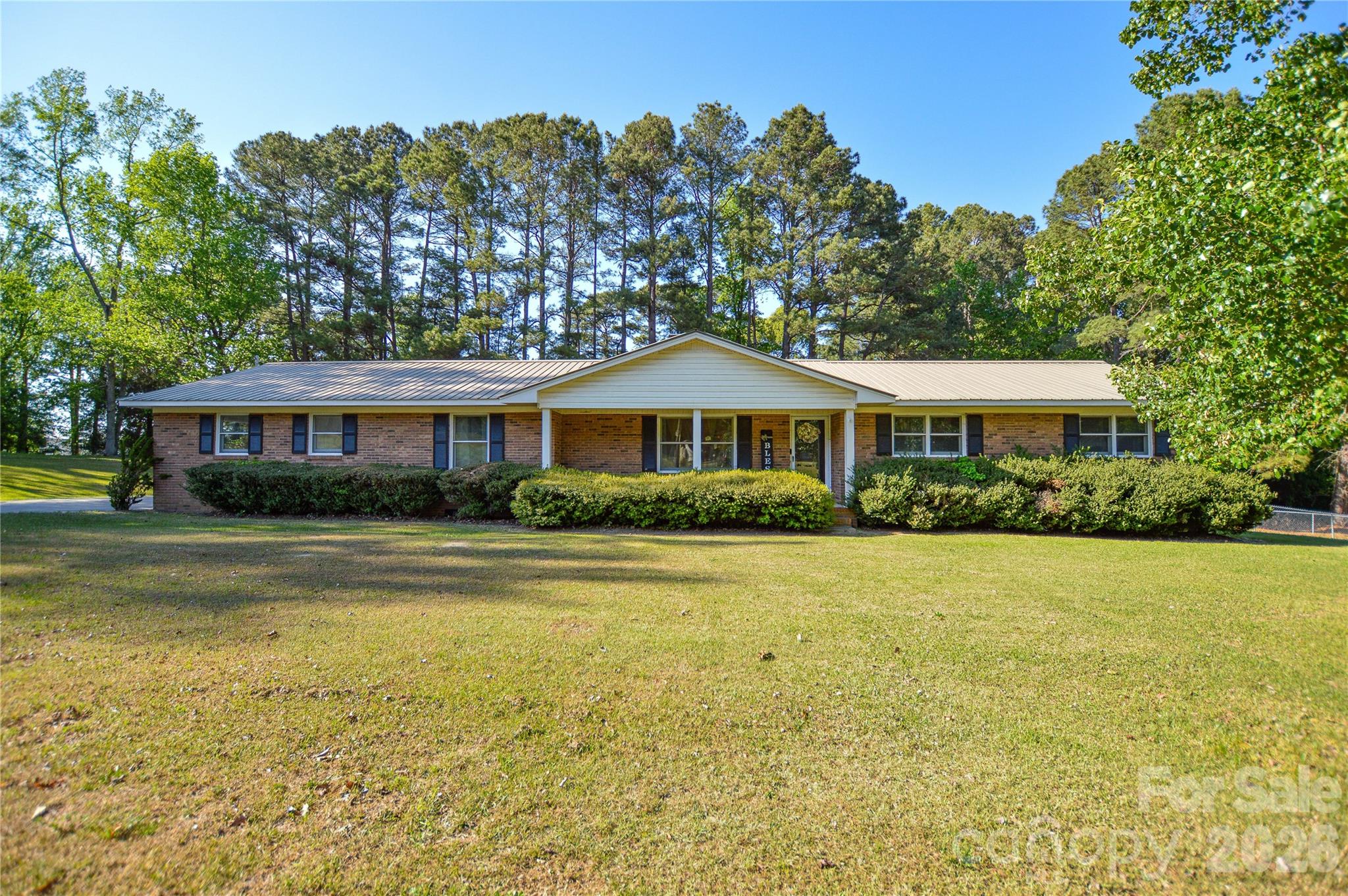 97 Robin Road — Wadesboro