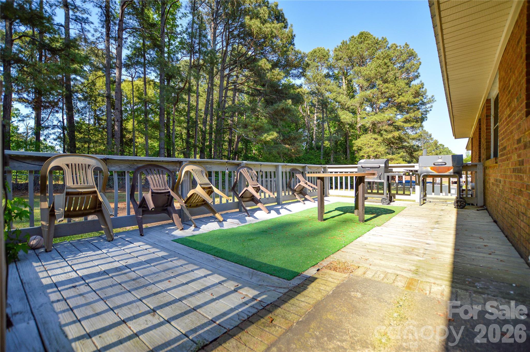97 Robin Road — Wadesboro