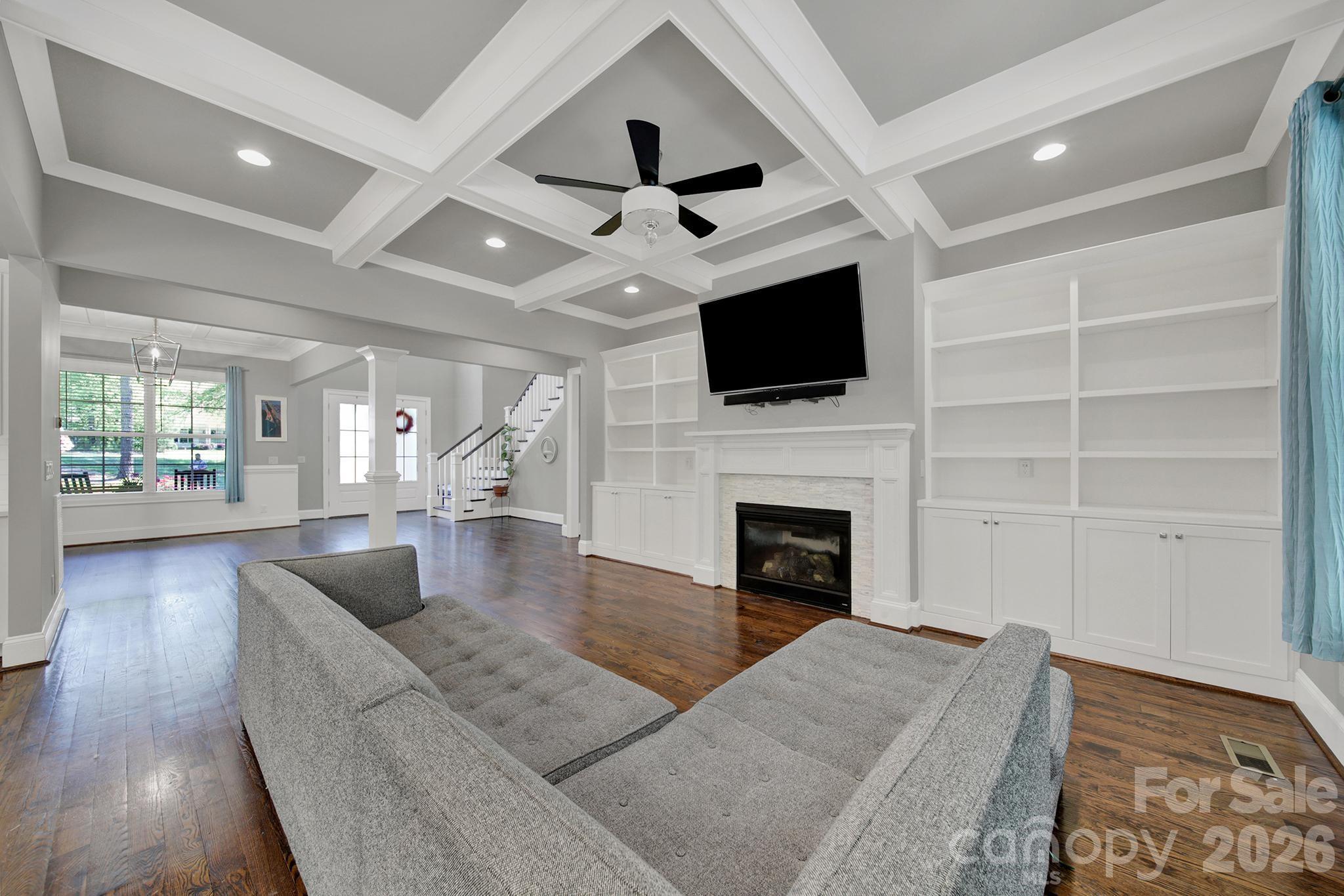 1026 Ledge Wood Lane — Clover