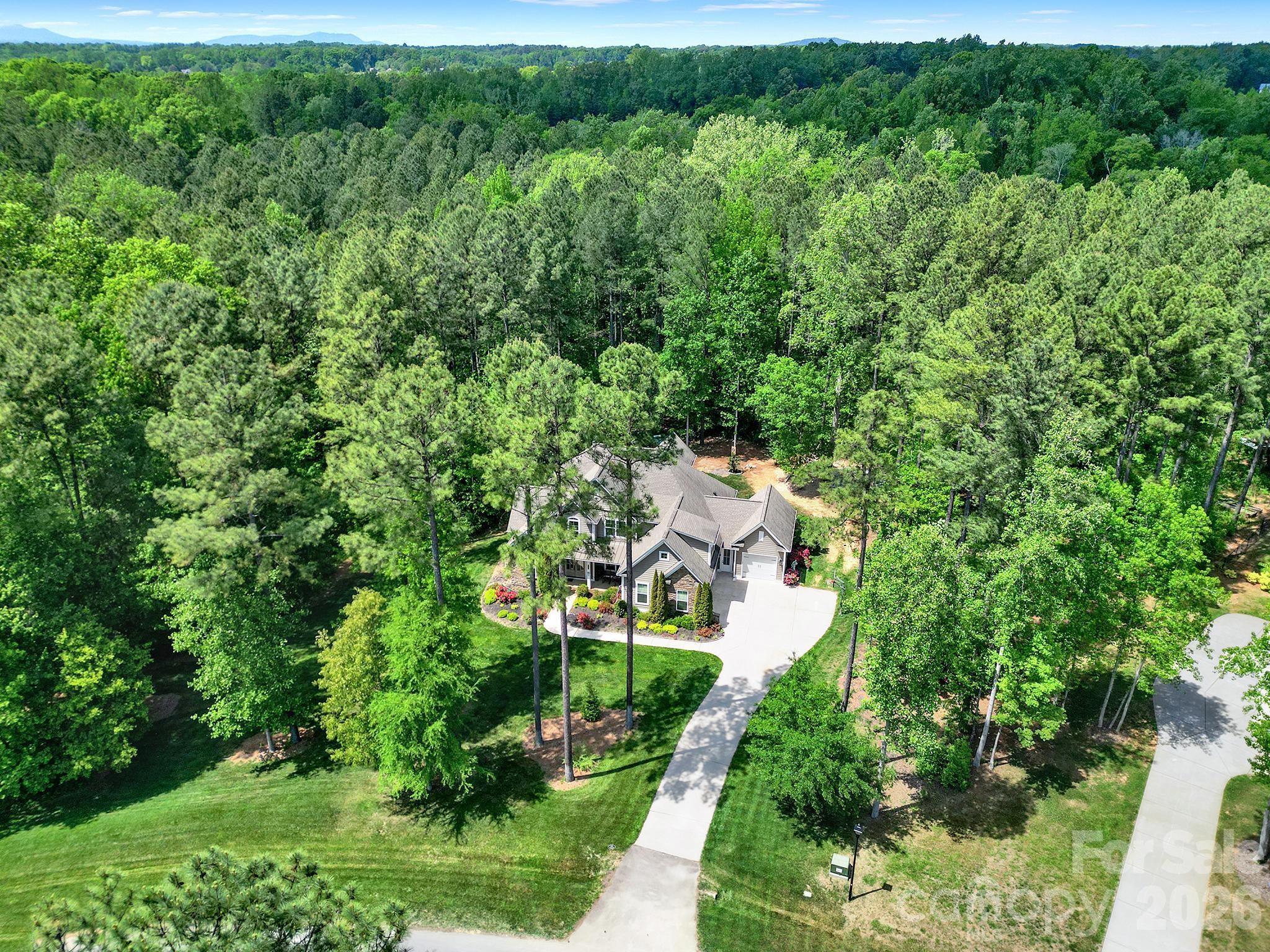 1026 Ledge Wood Lane — Clover