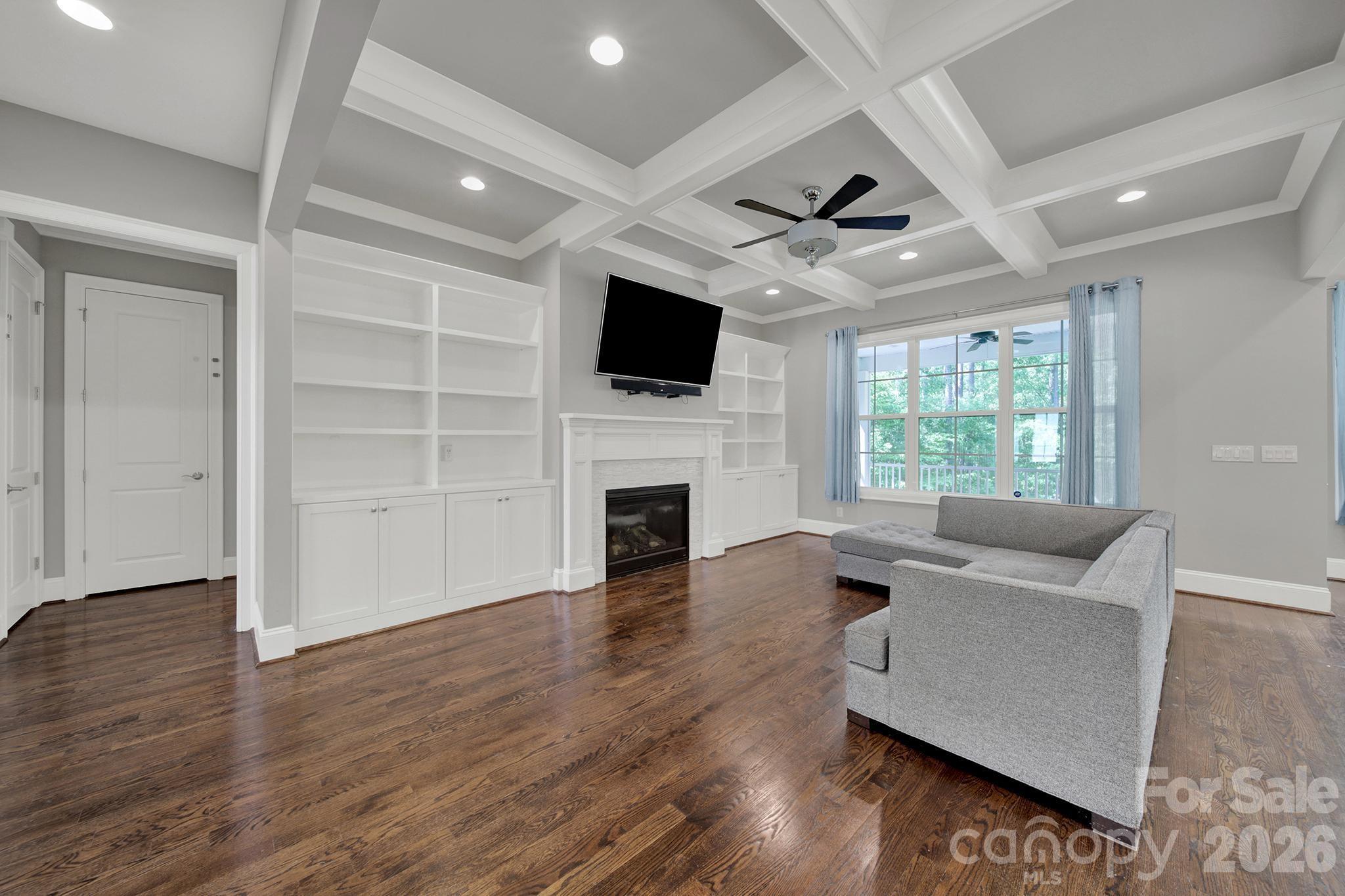 1026 Ledge Wood Lane — Clover