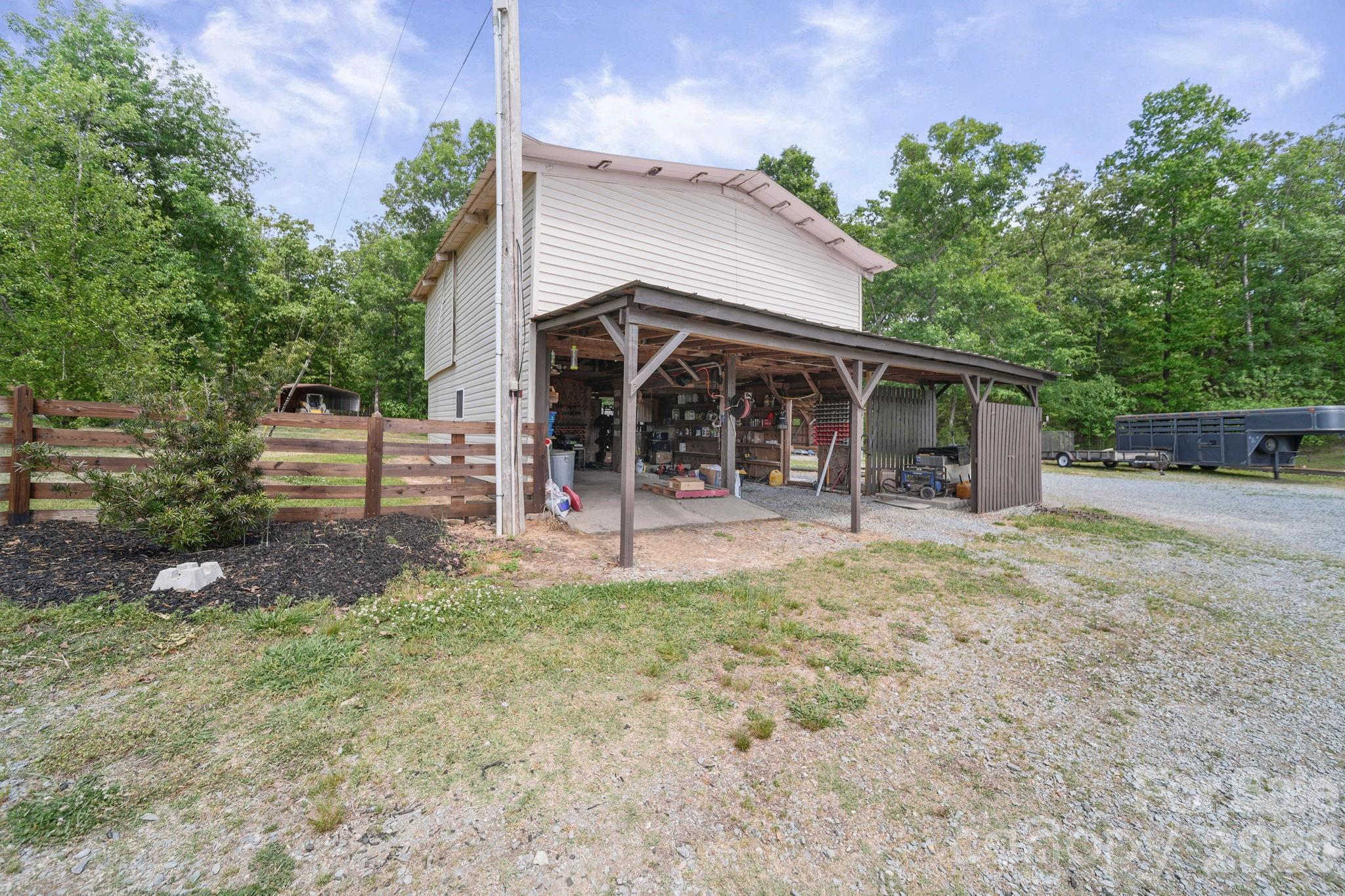 5311 Flint Ridge Church Road — Marshville