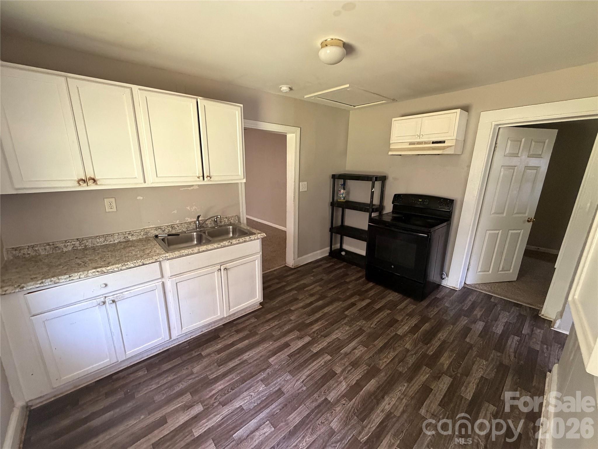 836 S Dalton Street — Gastonia