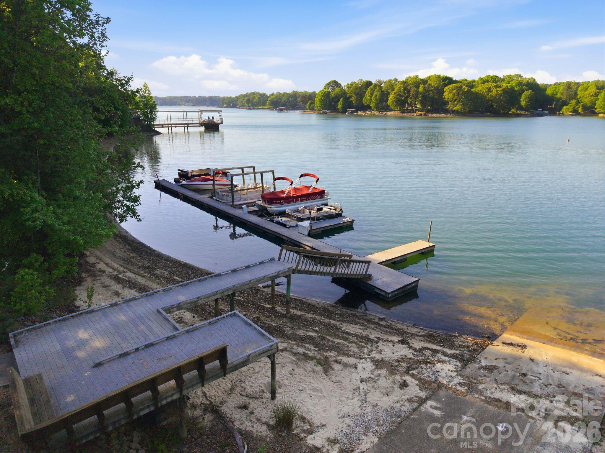 131 Normandy Road — Mooresville