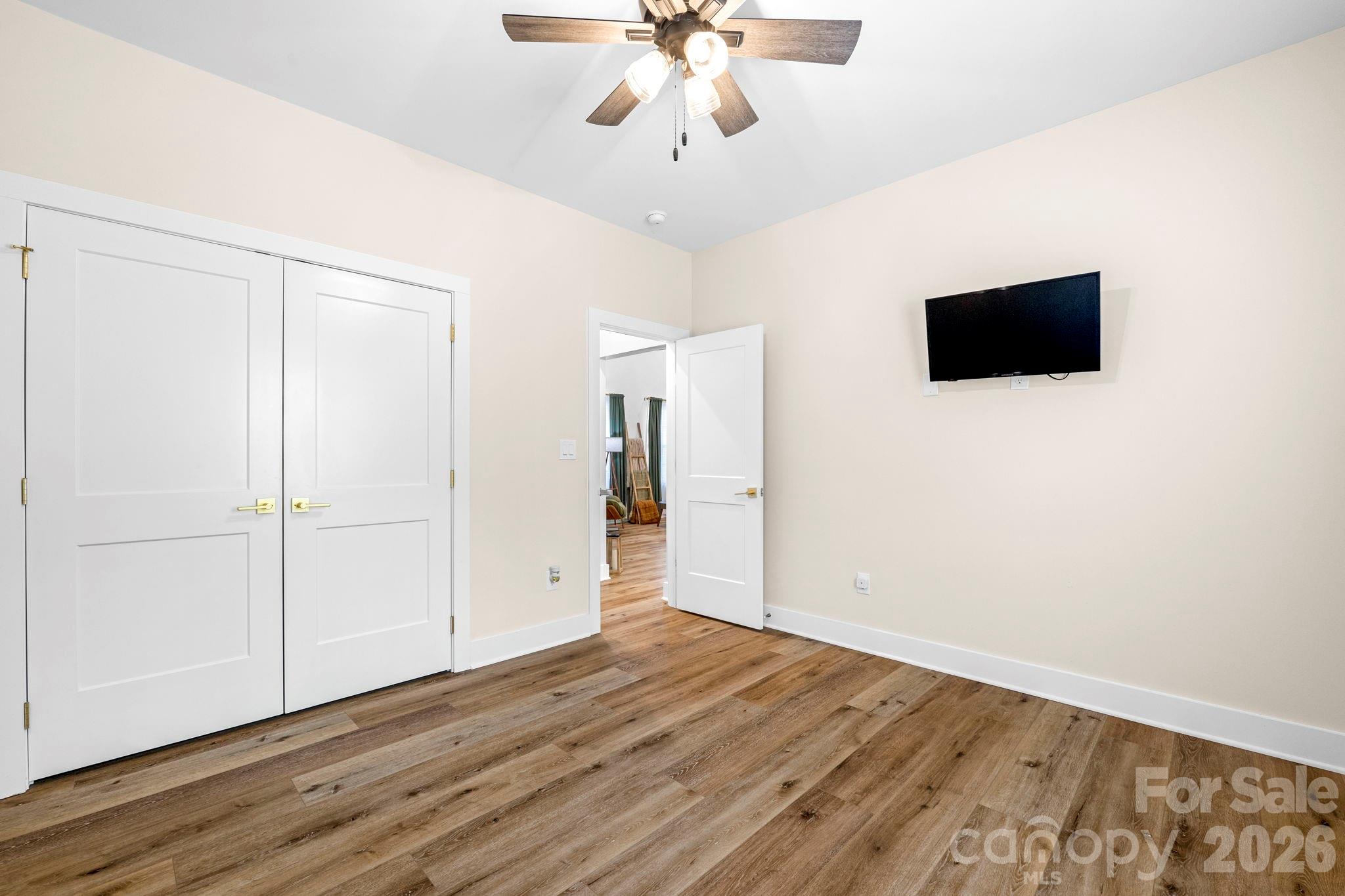 2462 Shoal Road — Crouse