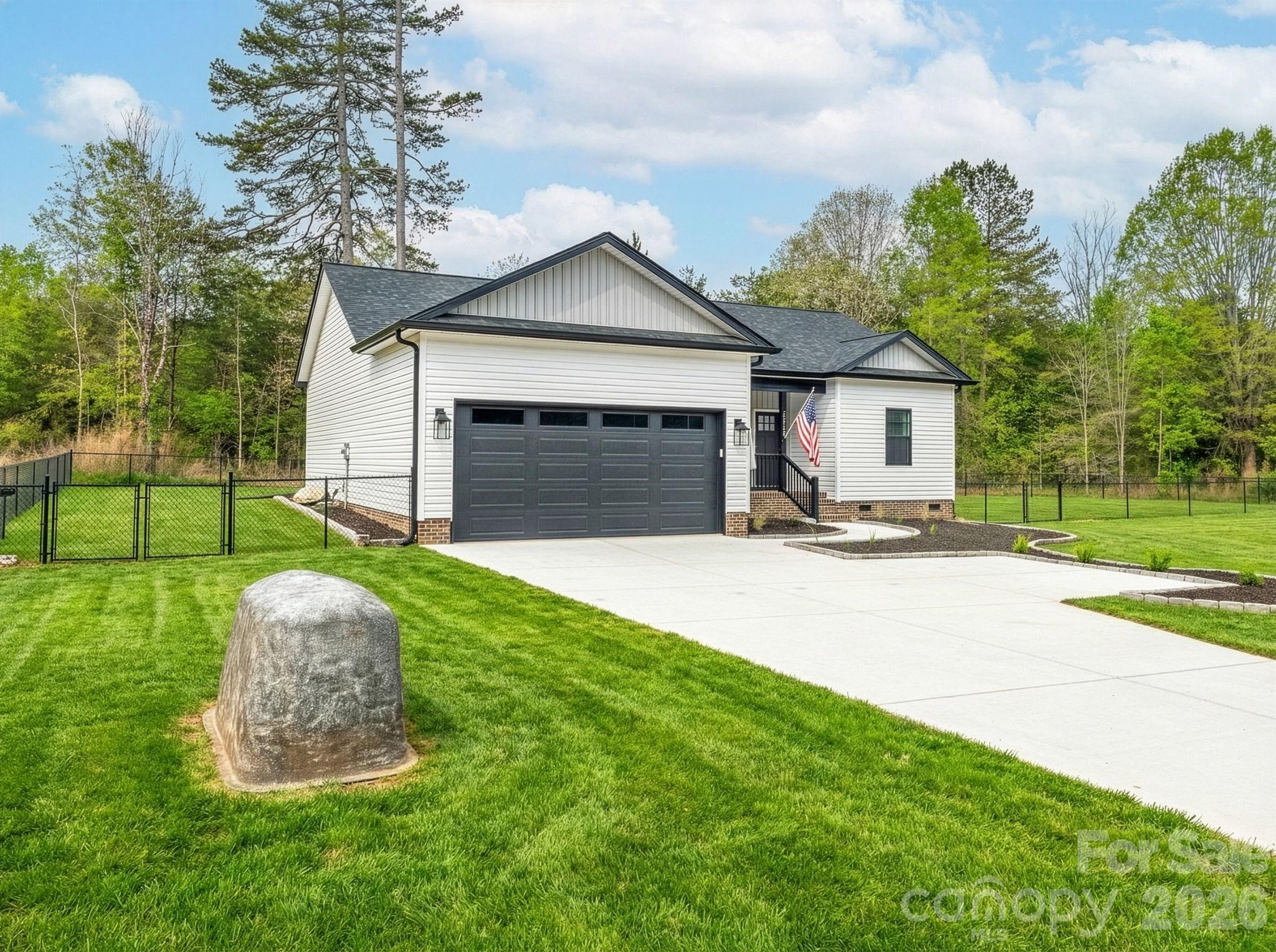 2462 Shoal Road — Crouse