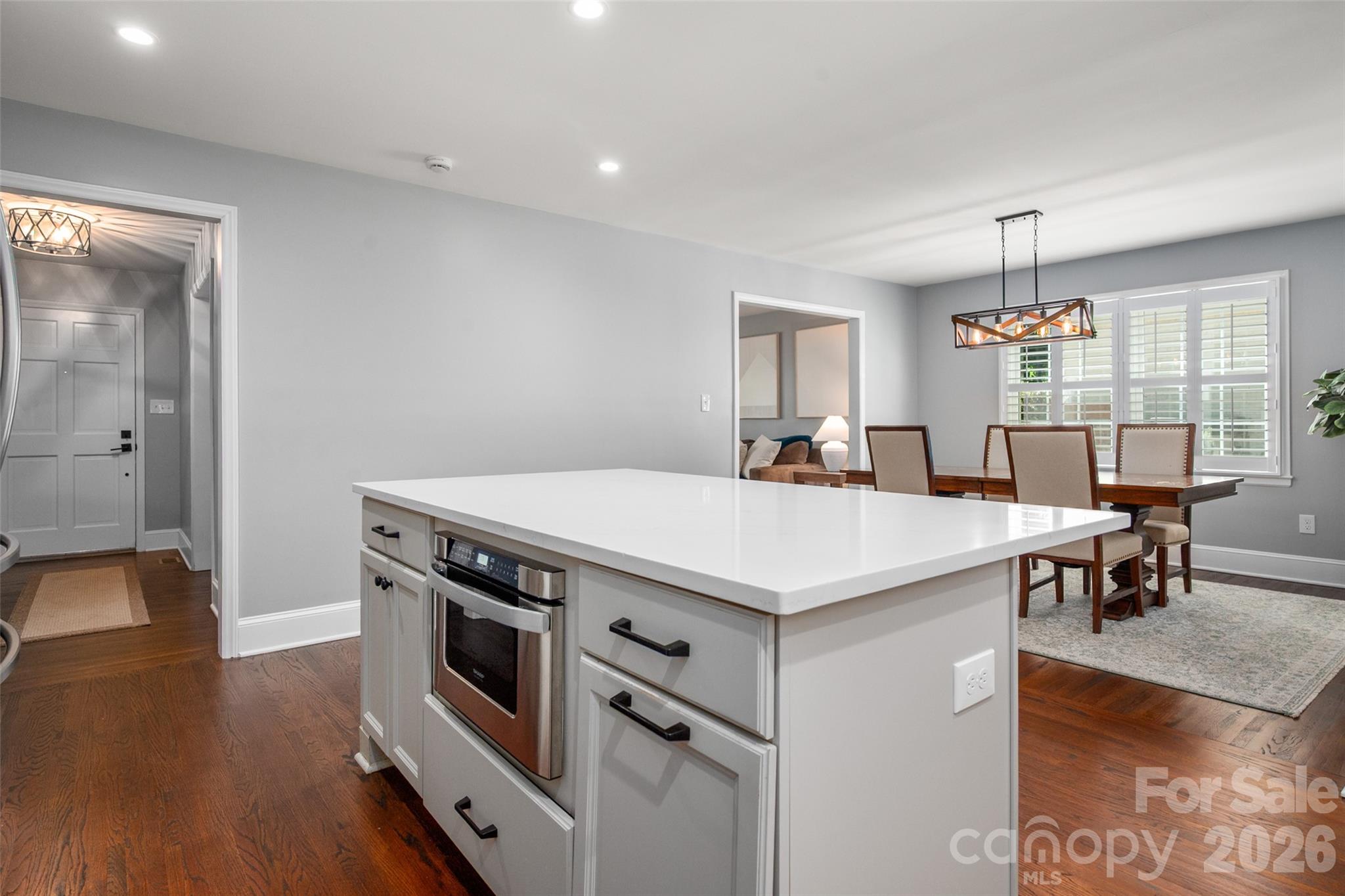 651 Sandridge Road — Charlotte