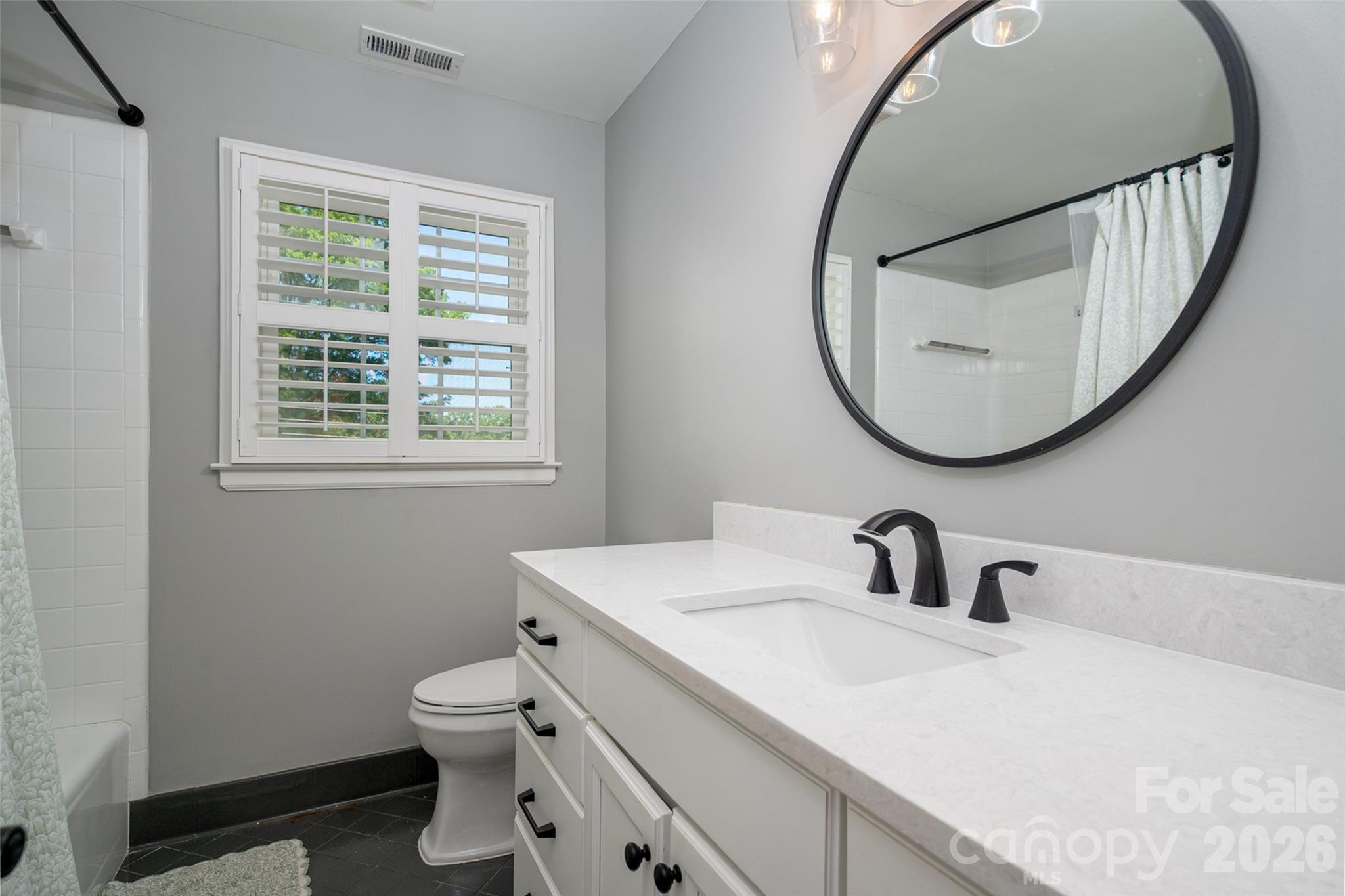 651 Sandridge Road — Charlotte
