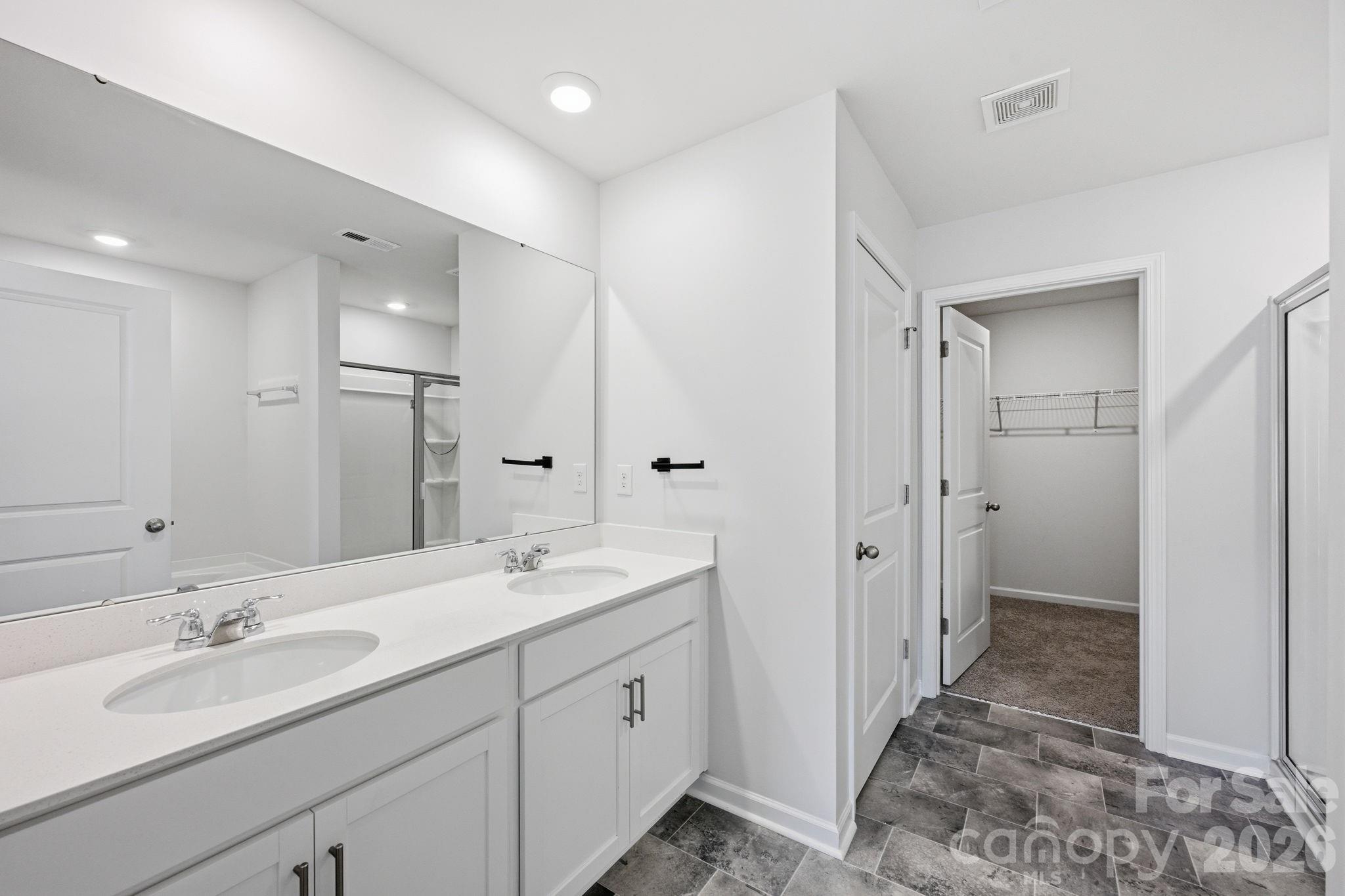 150 Scotsway Court — Troutman