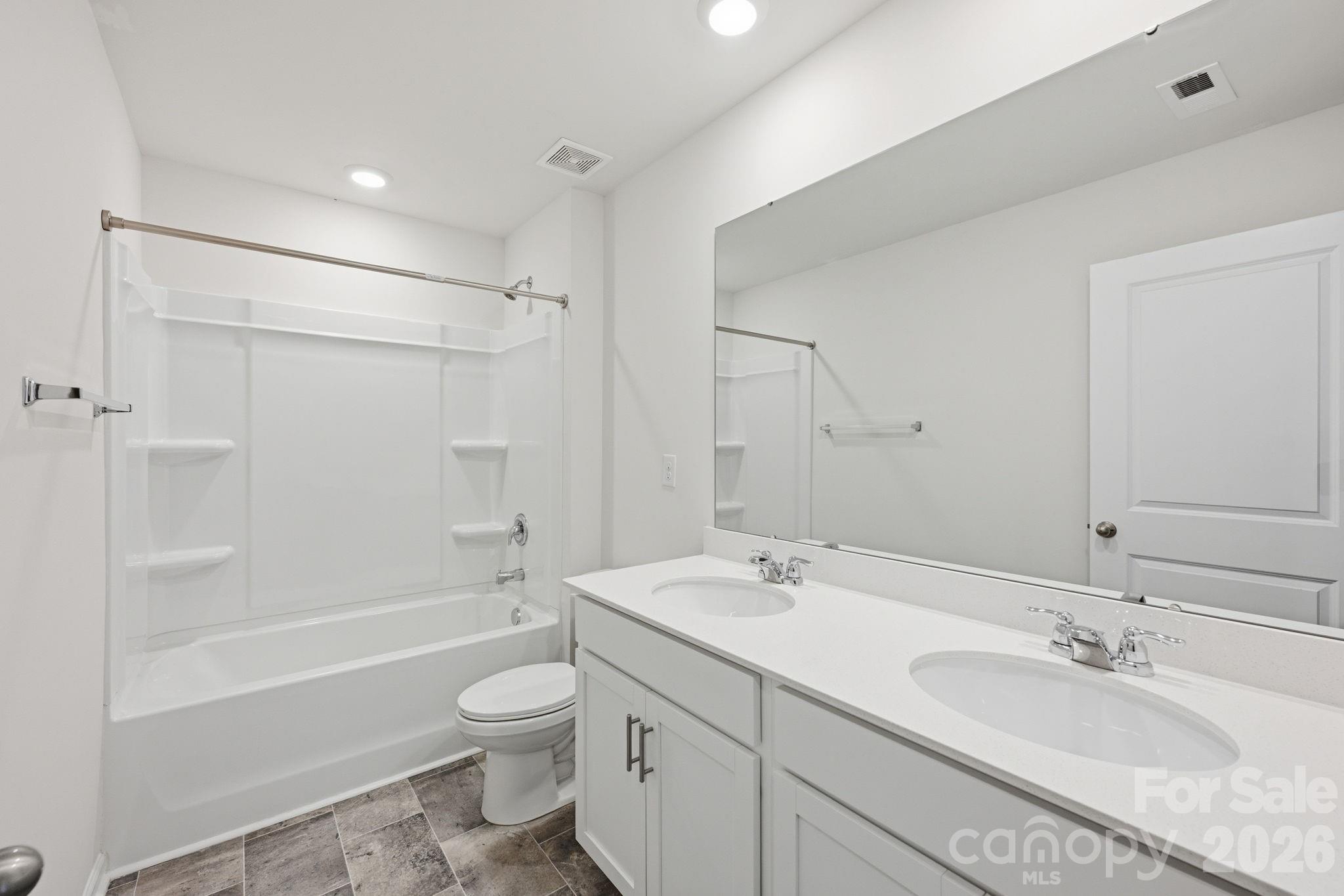150 Scotsway Court — Troutman