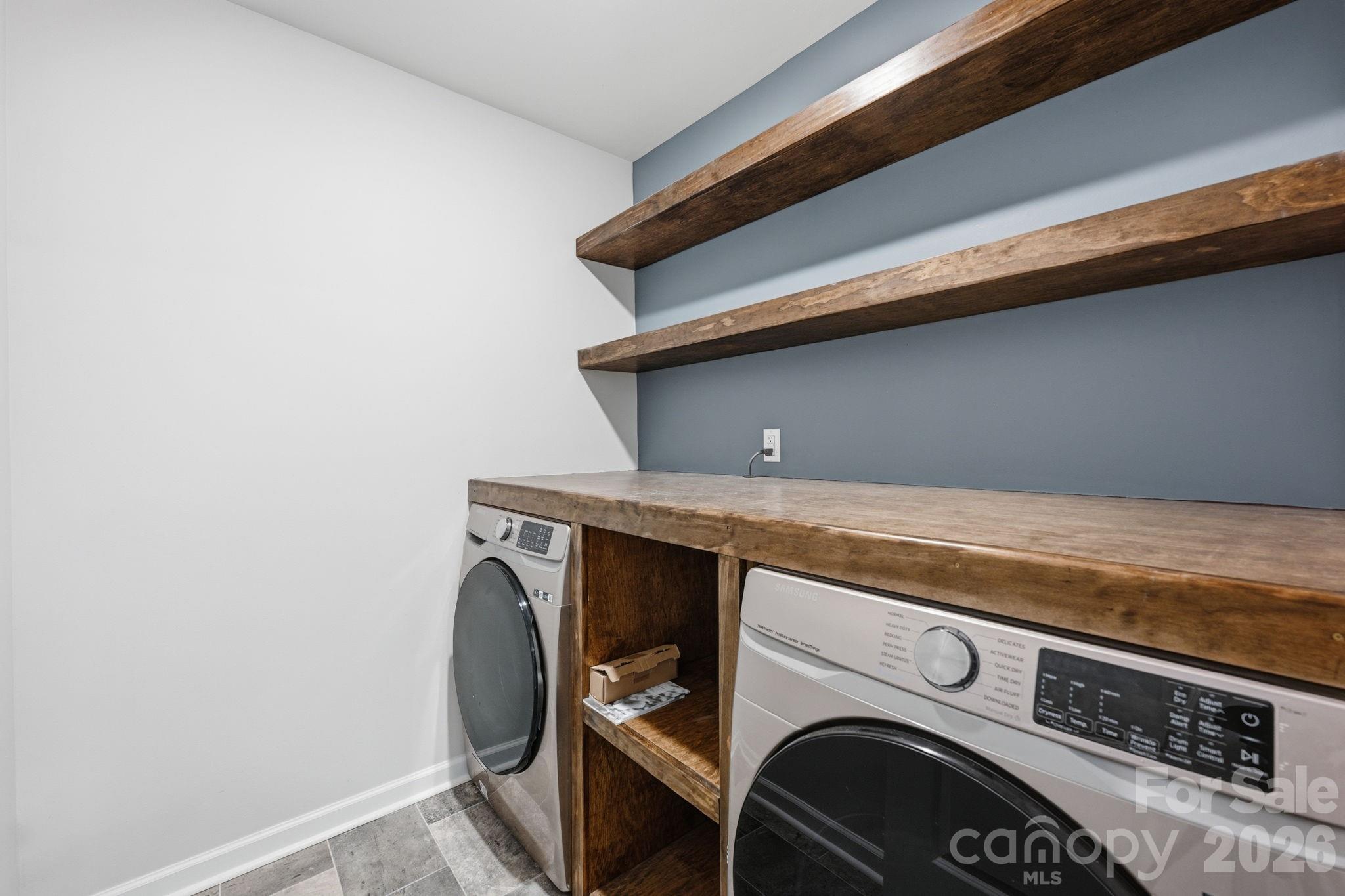 150 Scotsway Court — Troutman