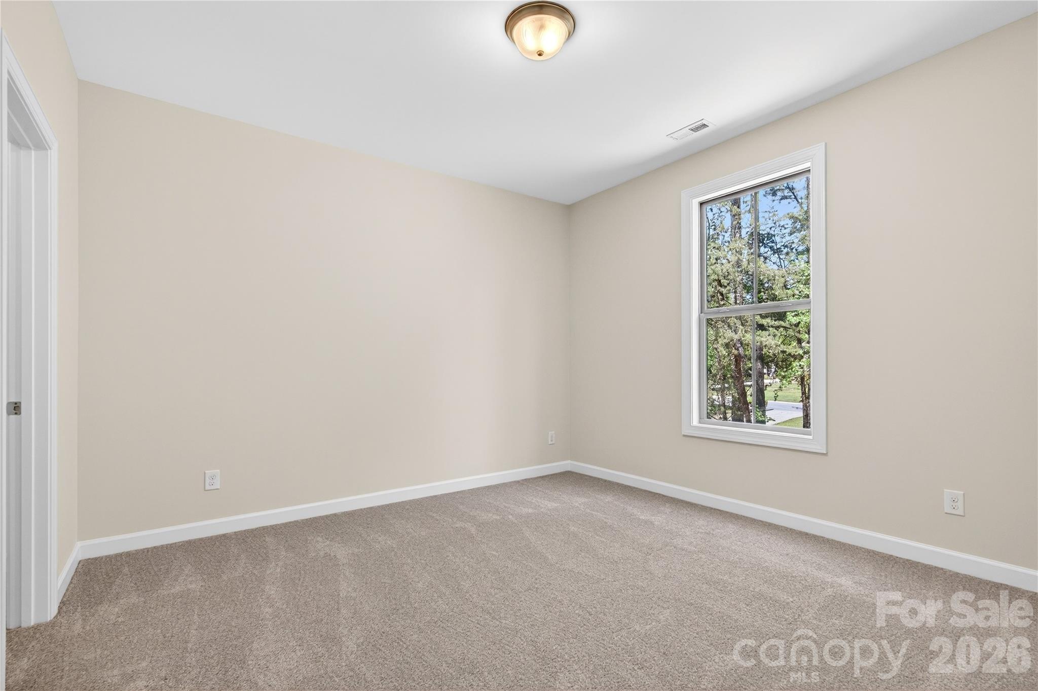 185 Belfry Loop — Mooresville
