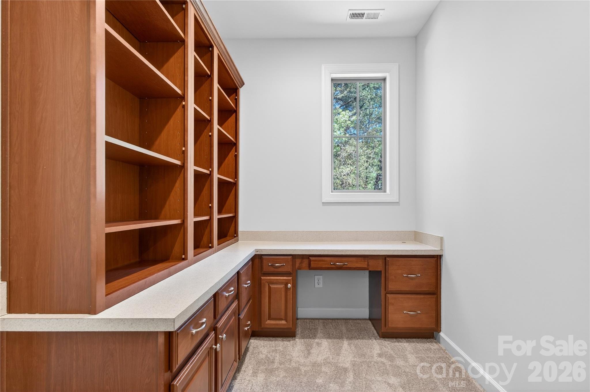 185 Belfry Loop — Mooresville