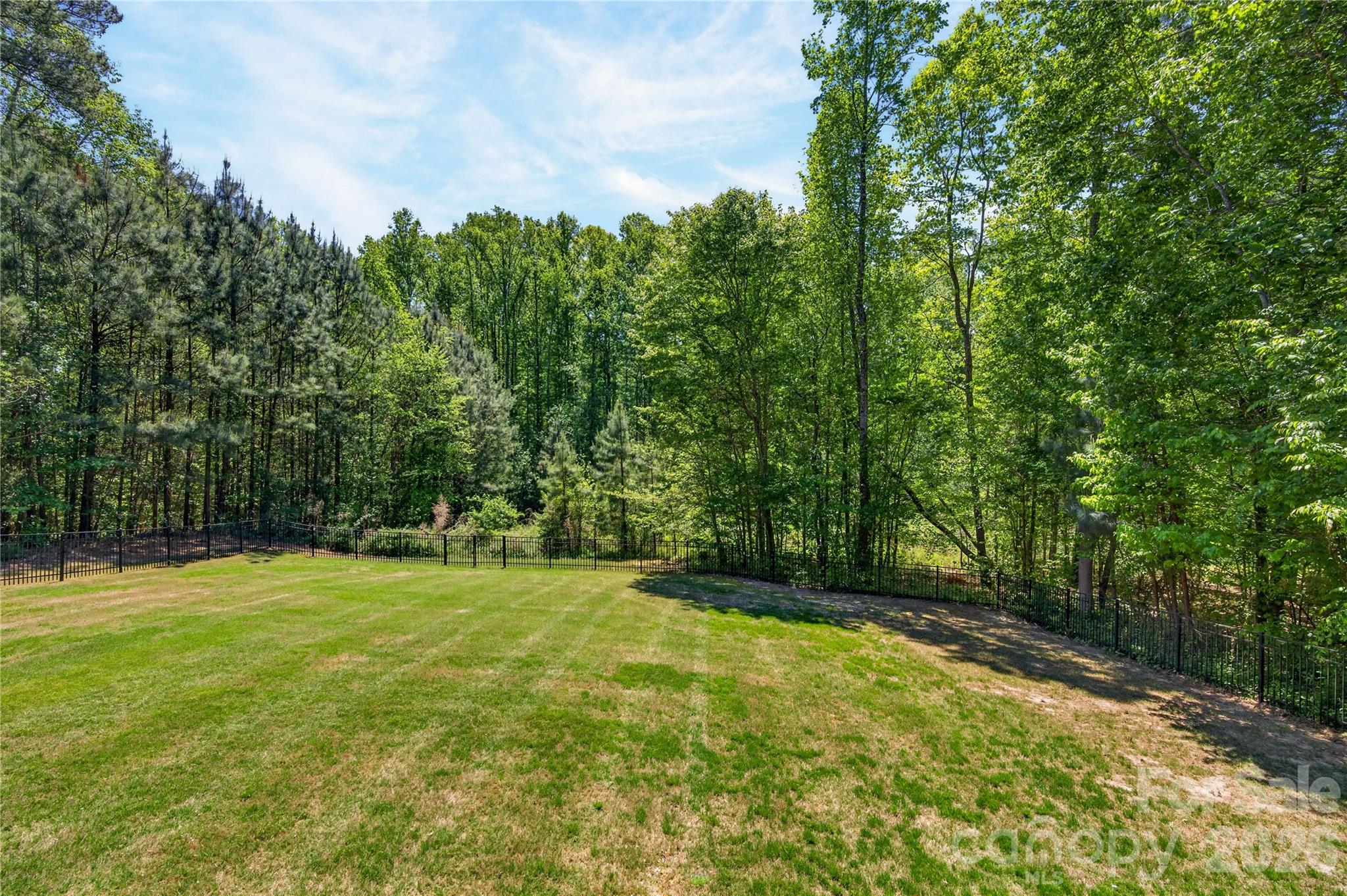 185 Belfry Loop — Mooresville