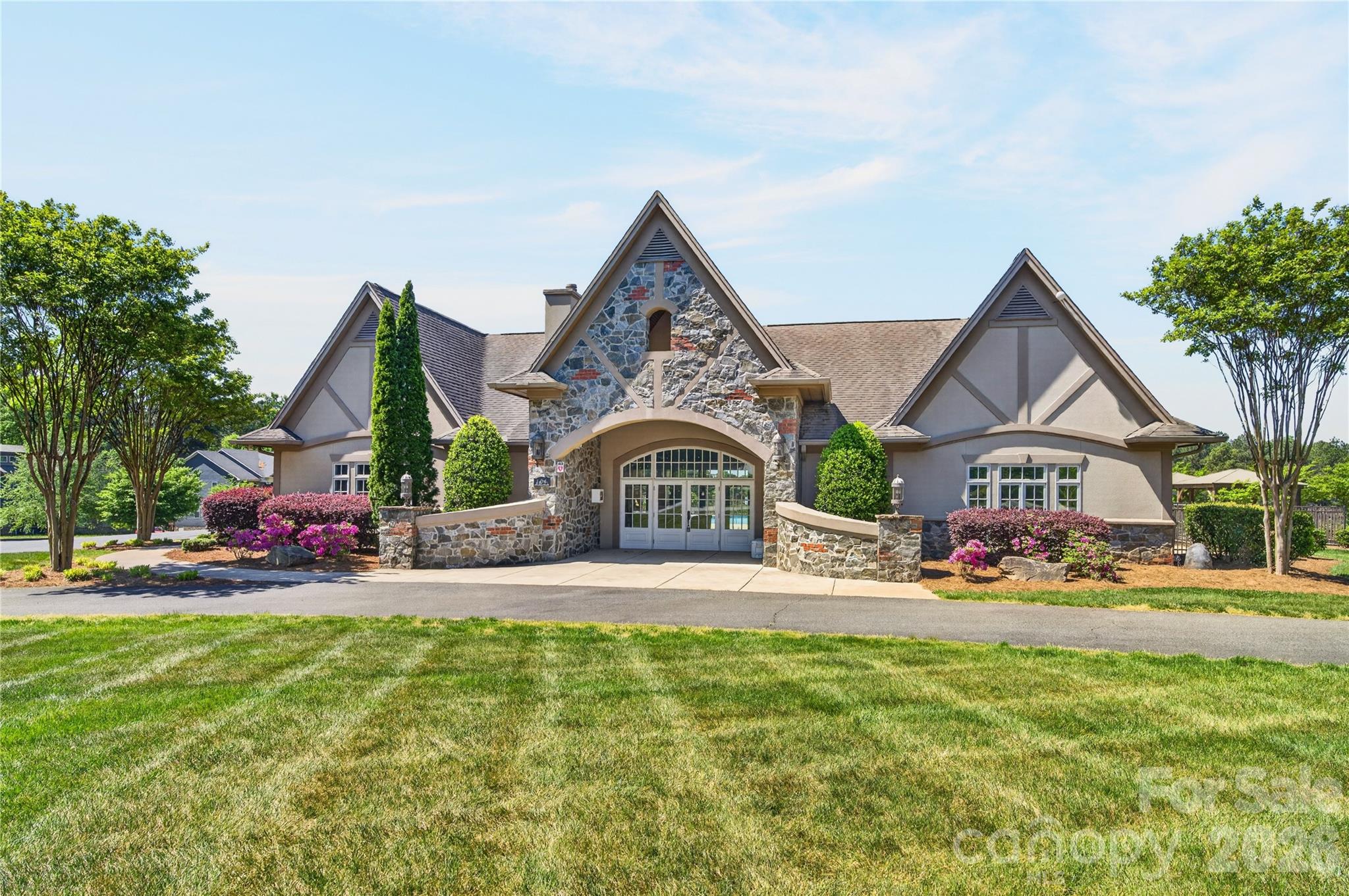 185 Belfry Loop — Mooresville