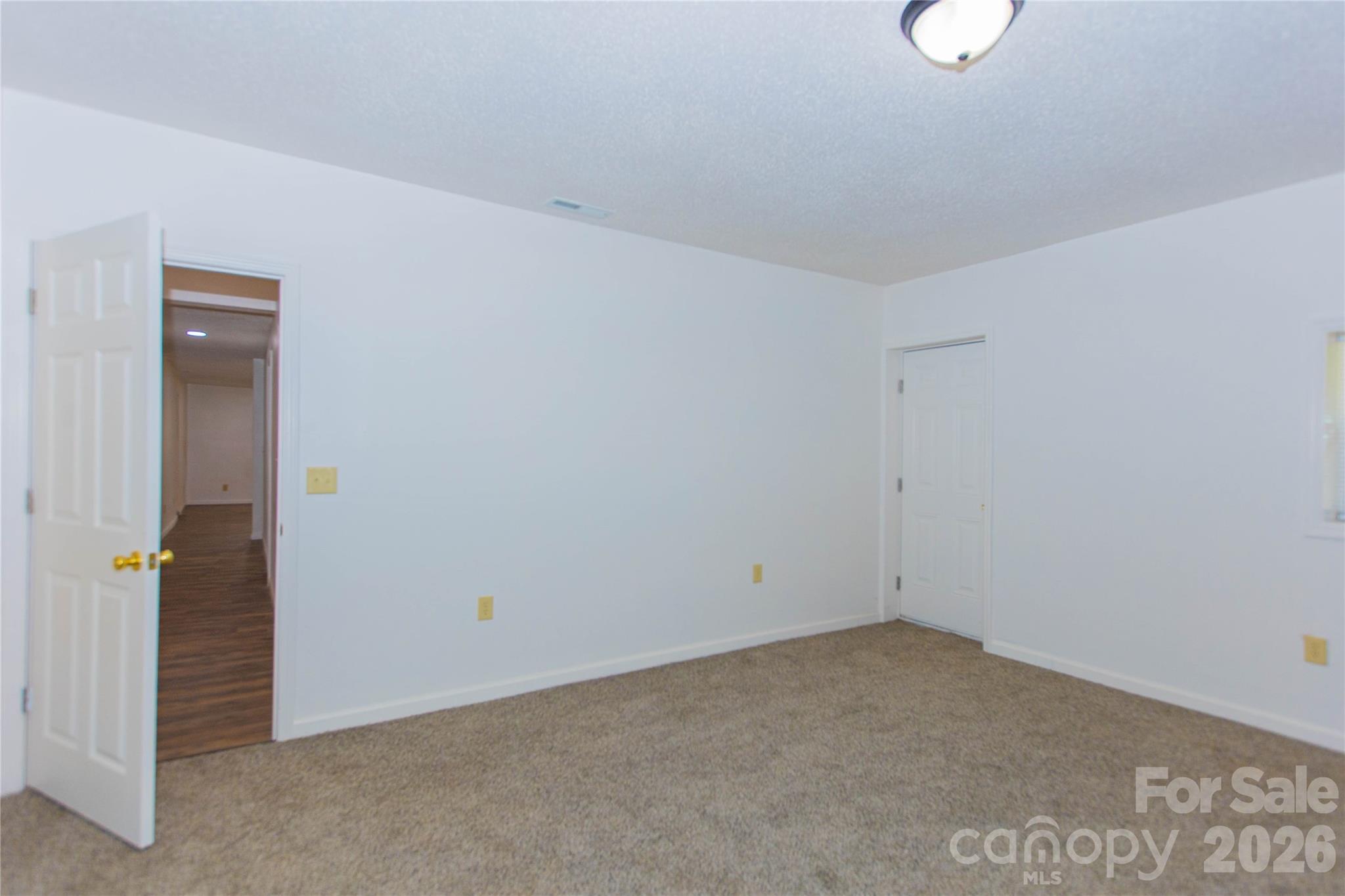 281 Glenwood Drive — Marion