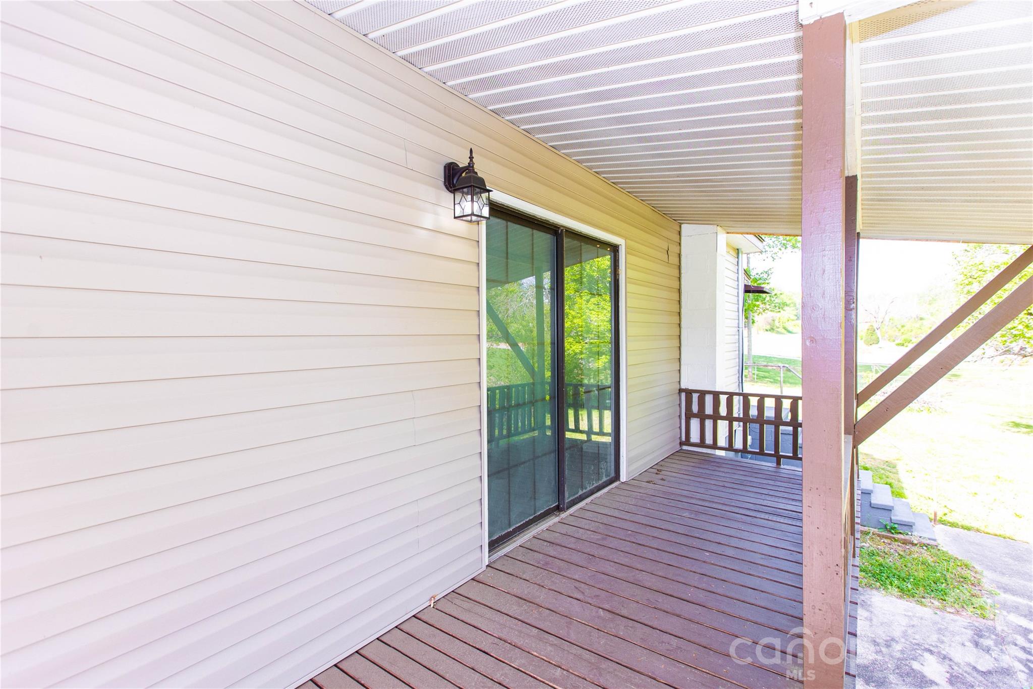 281 Glenwood Drive — Marion