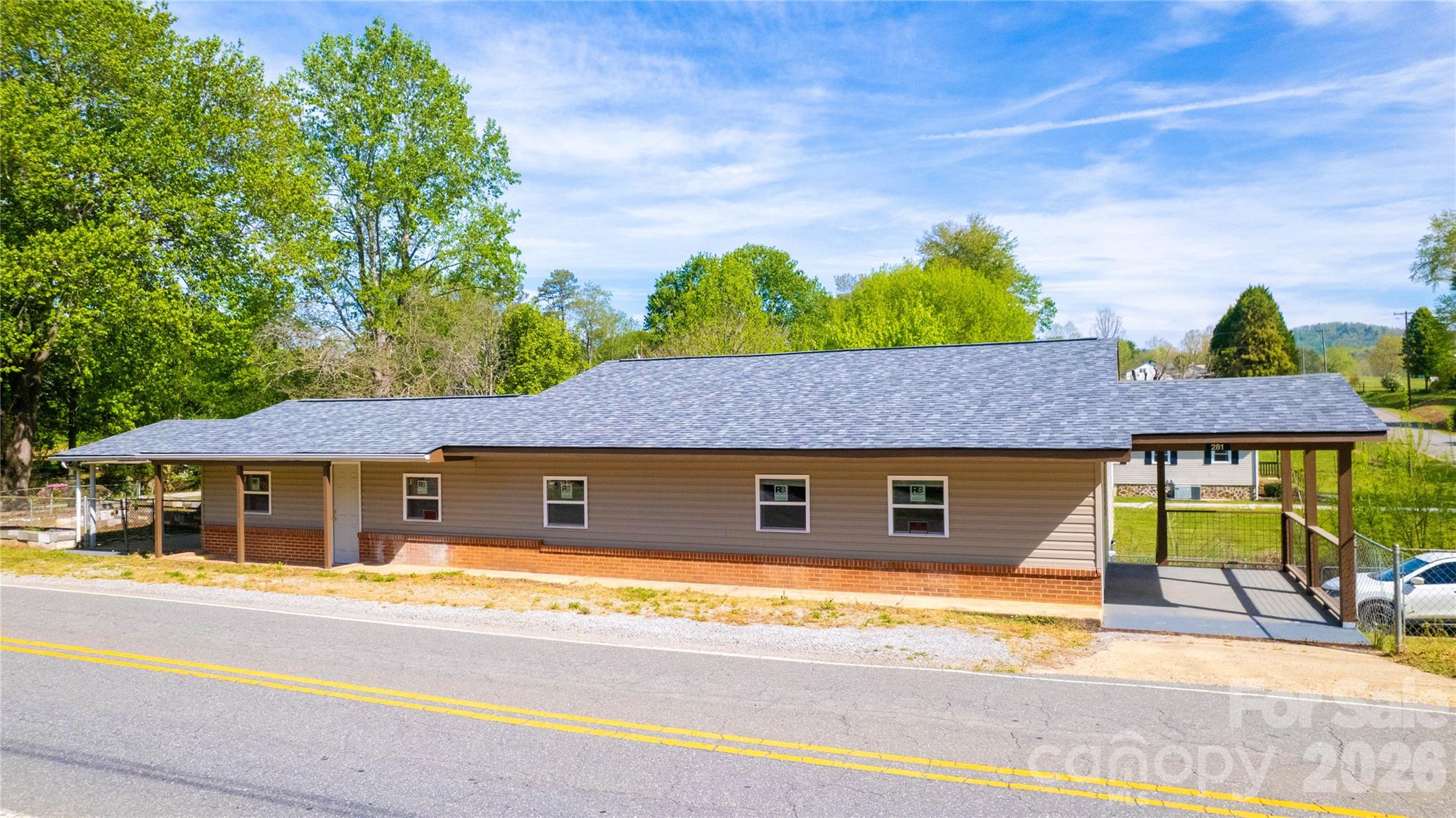 281 Glenwood Drive — Marion