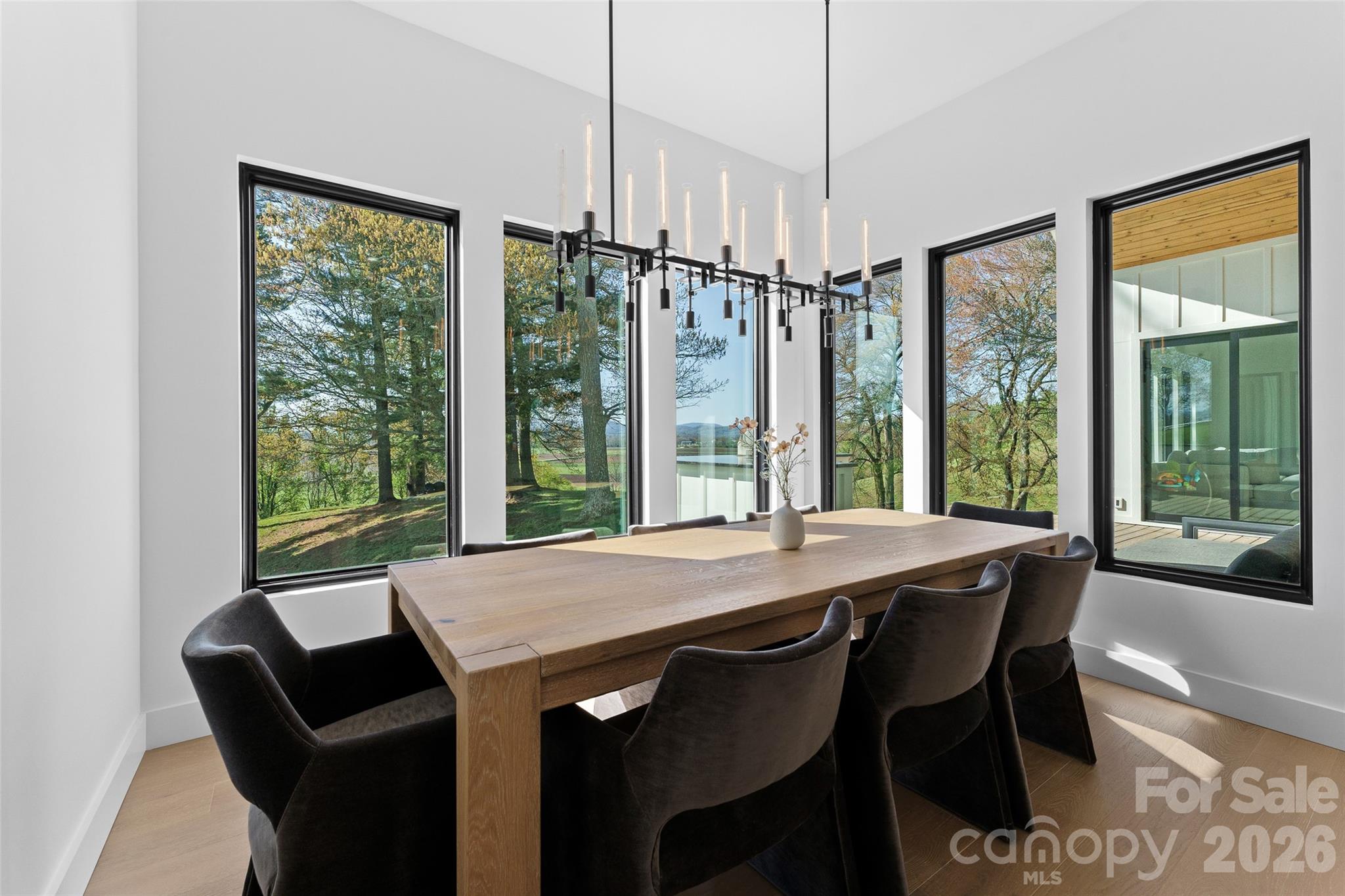 503 Nesbitt Drive — Mills River