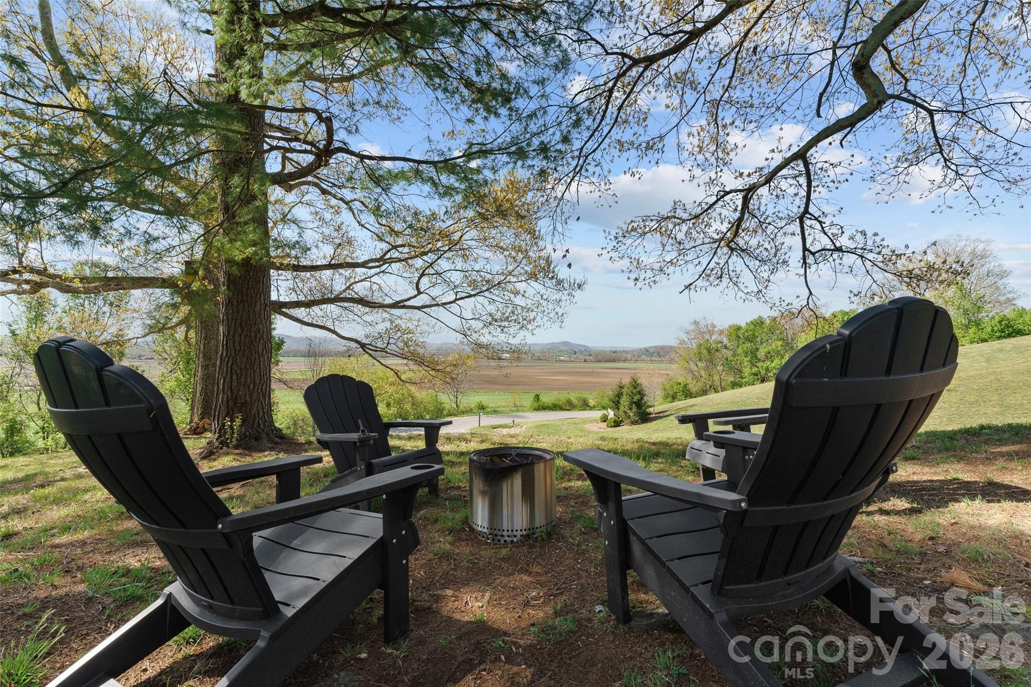 503 Nesbitt Drive — Mills River